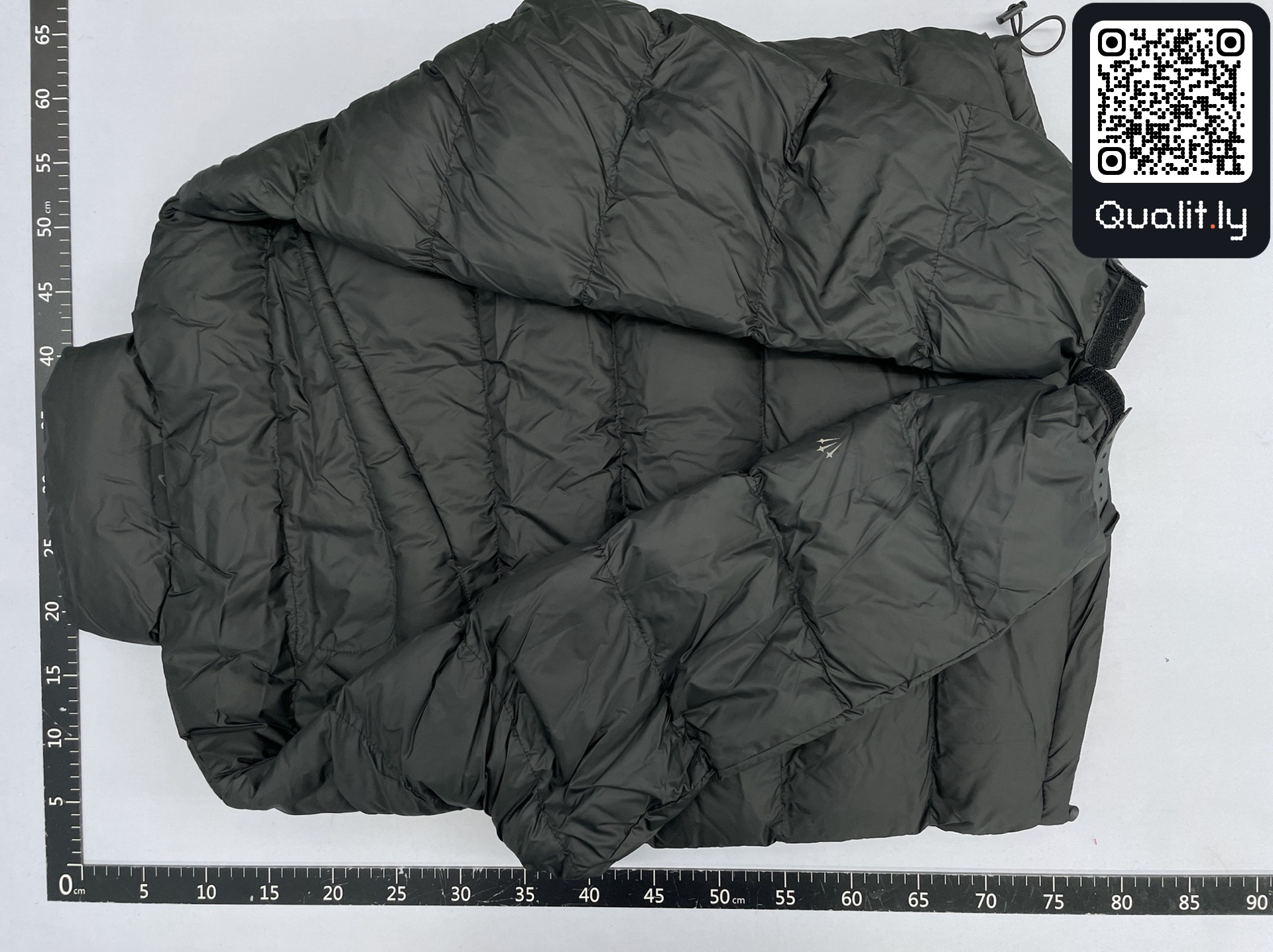 Jacket QC photo 3 of 91