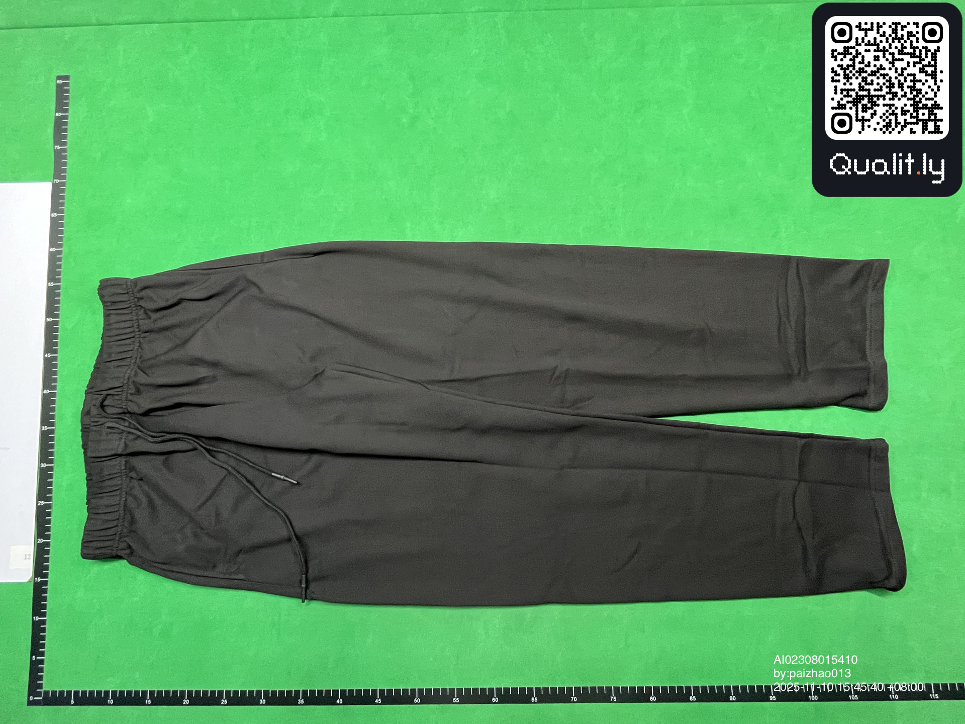 毛衣 QC 照片 3 / 8