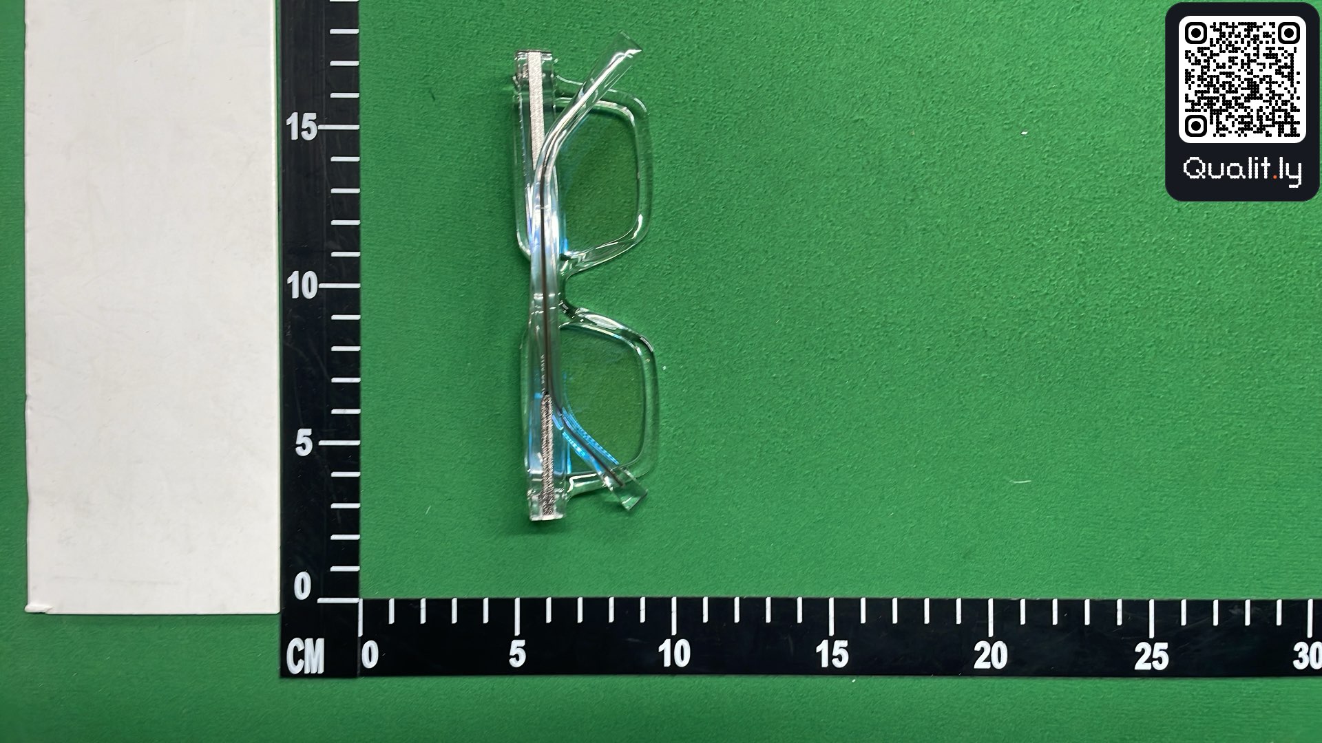 Sonnenbrille — QC-Foto 2 von 6