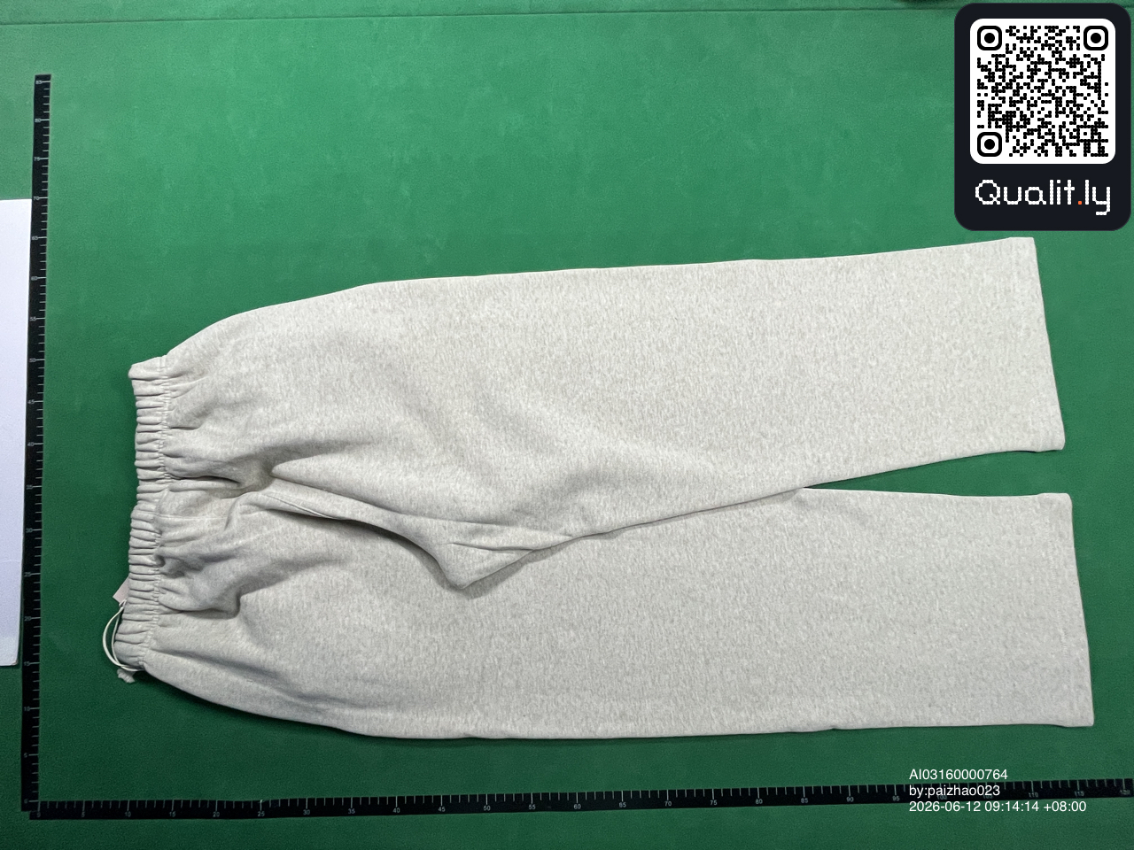 Hose — QC-Foto 2 von 110