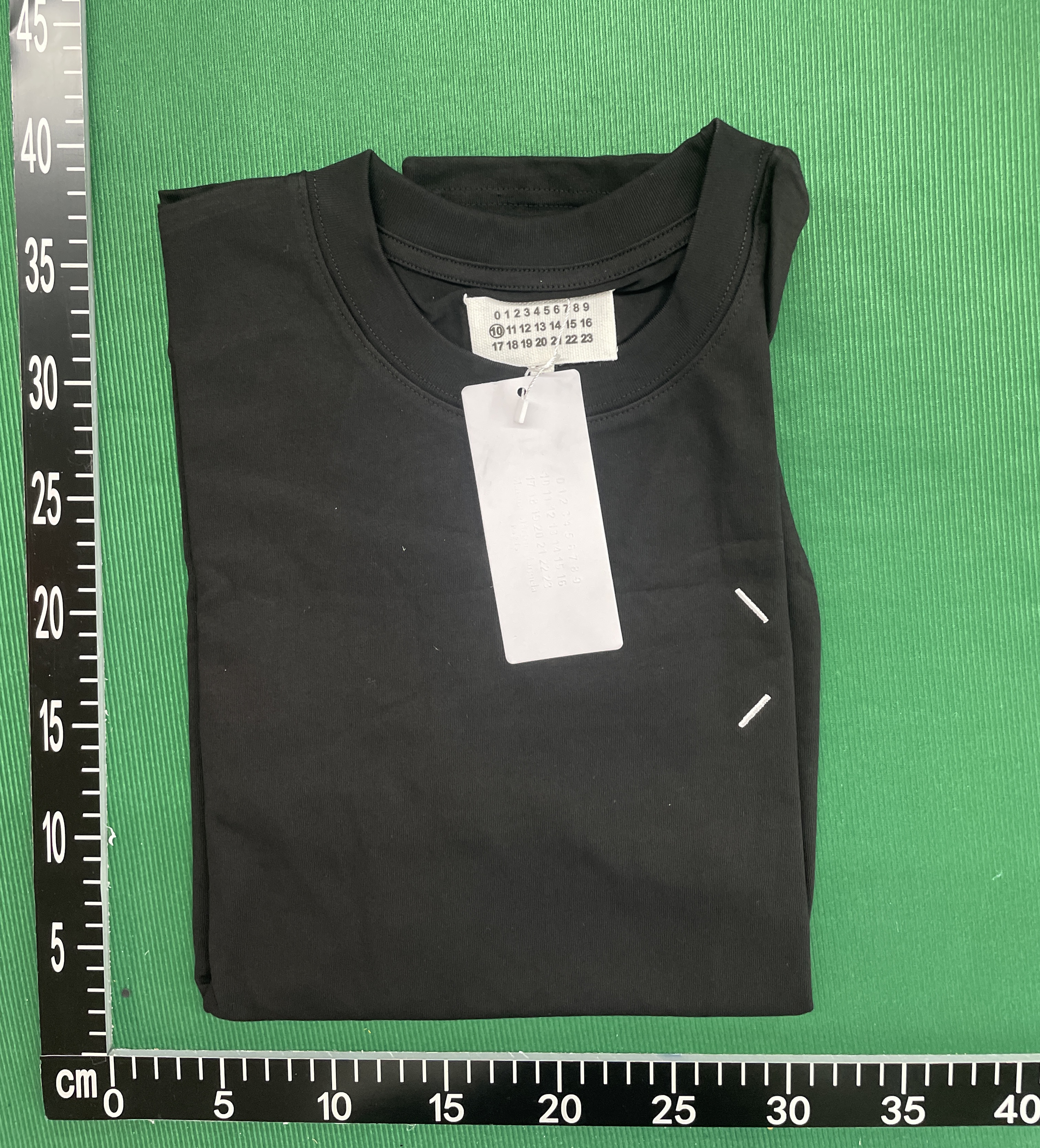 T恤 QC 照片 1 / 22