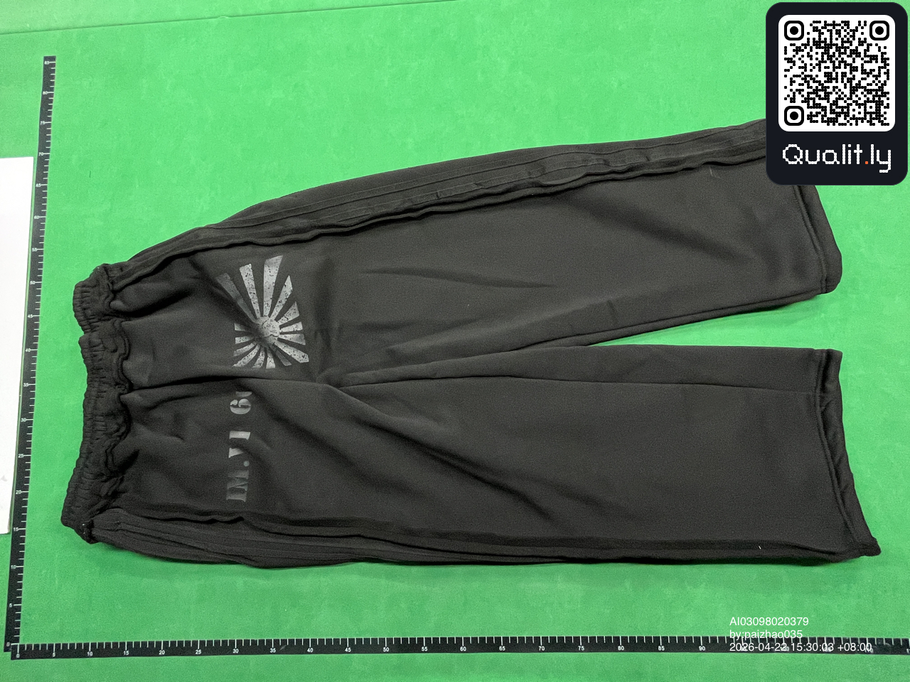 连帽卫衣 QC 照片 3 / 4