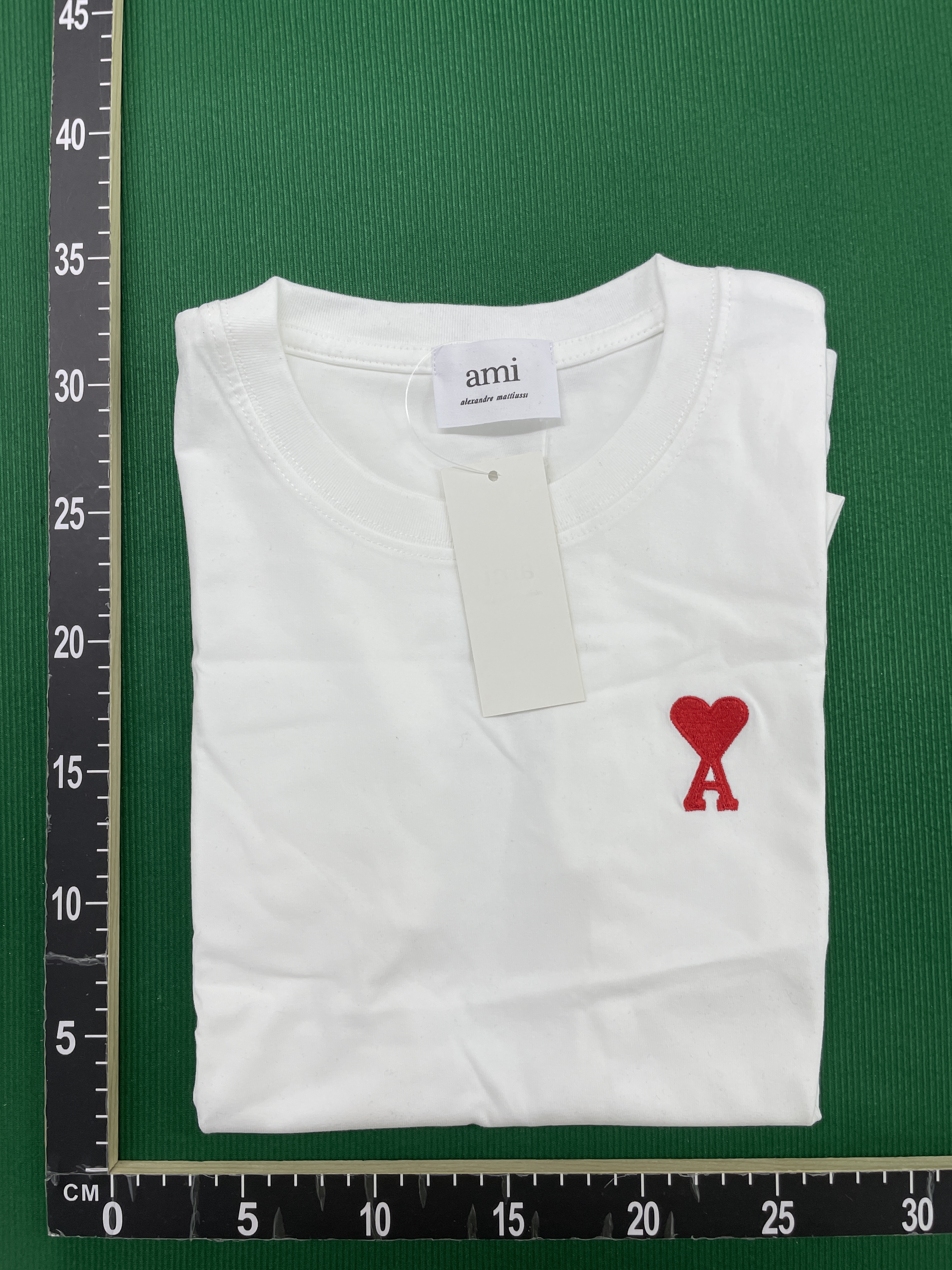 T-shirt QC photo 1 of 19