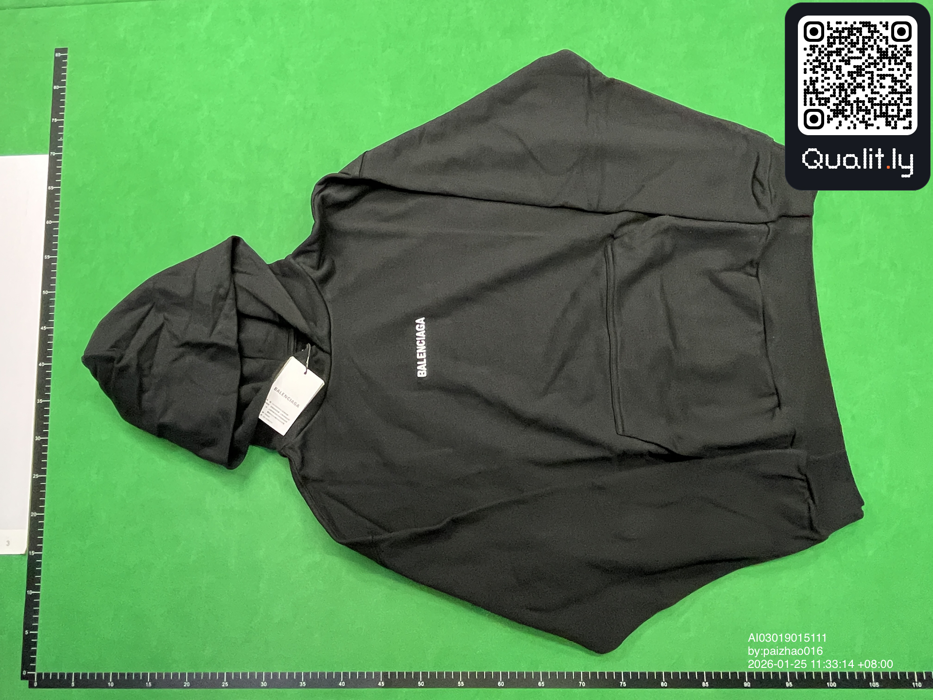 Hoodie QC photo 3 of 4