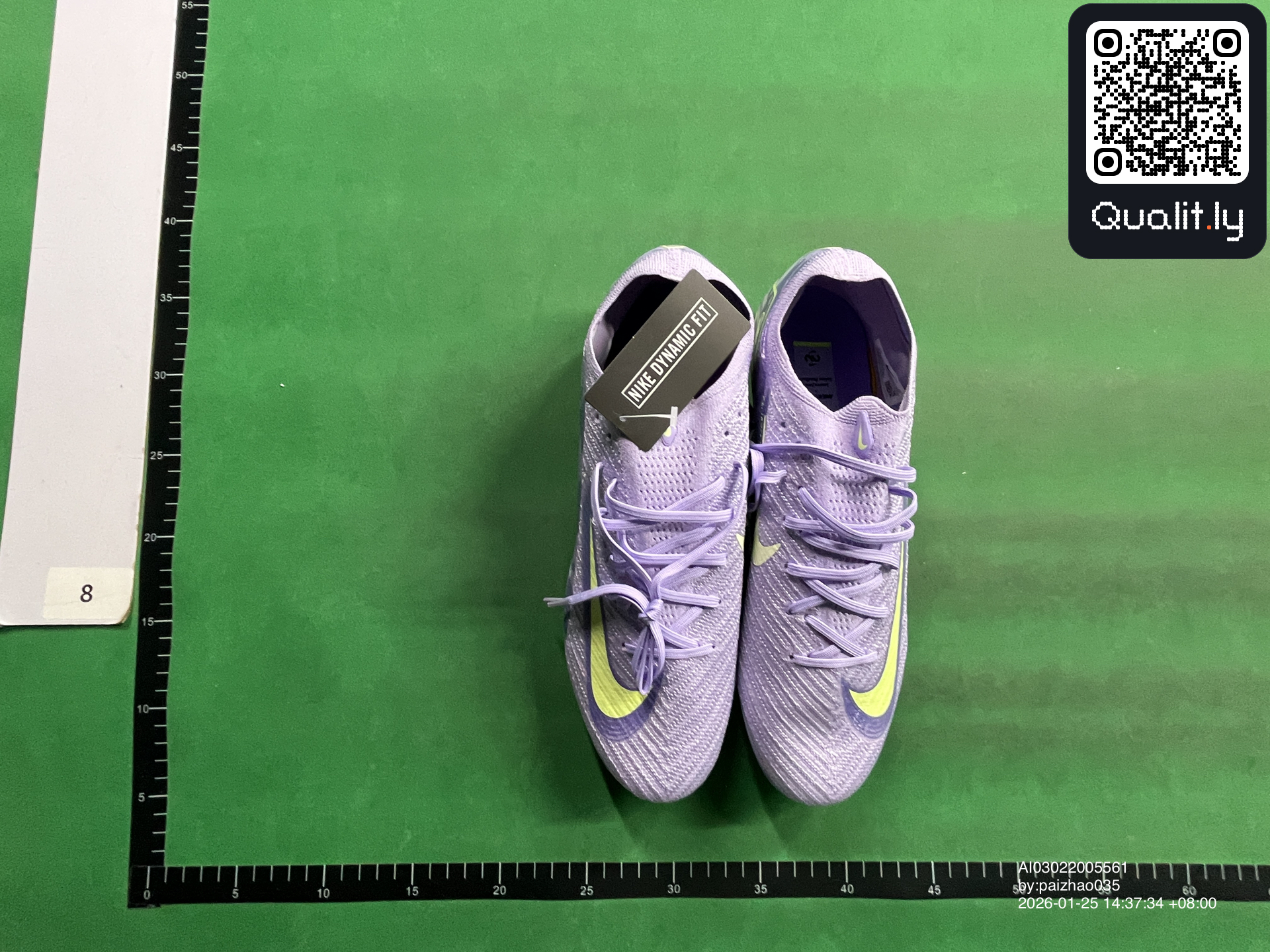球鞋 QC 照片 1 / 28