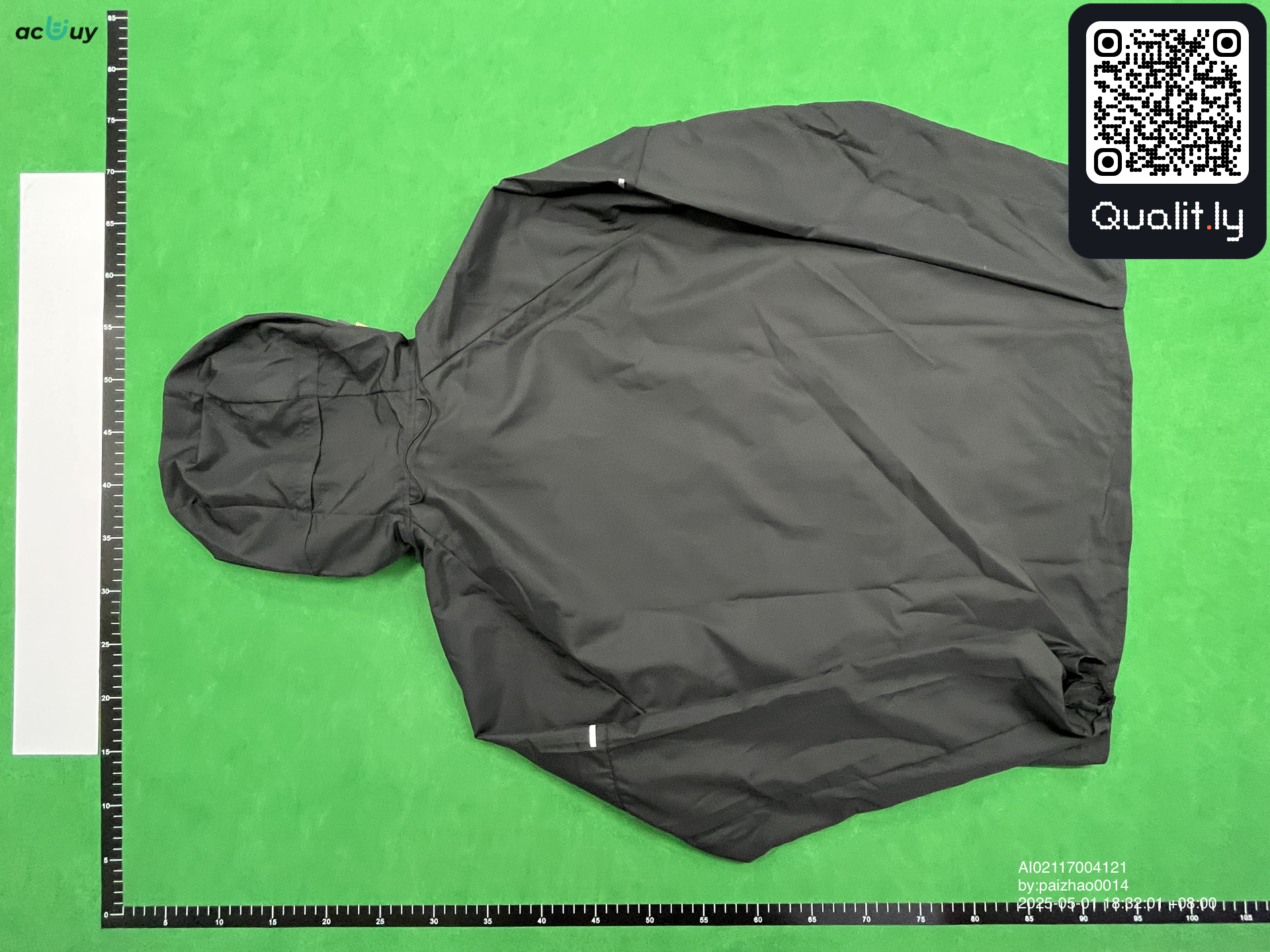 Jacket QC photo 2 of 4