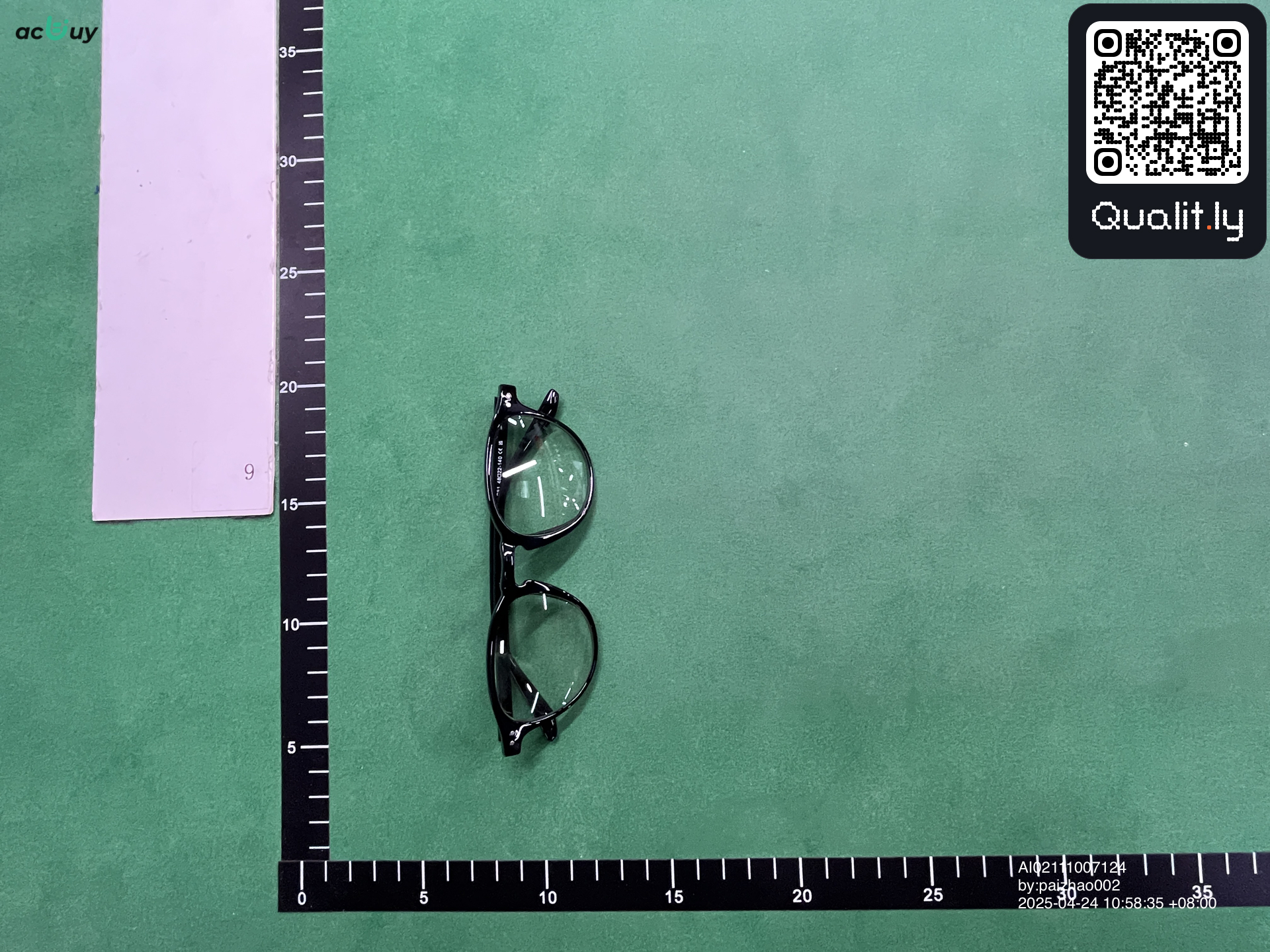 Sunglasses QC photo 3 of 3