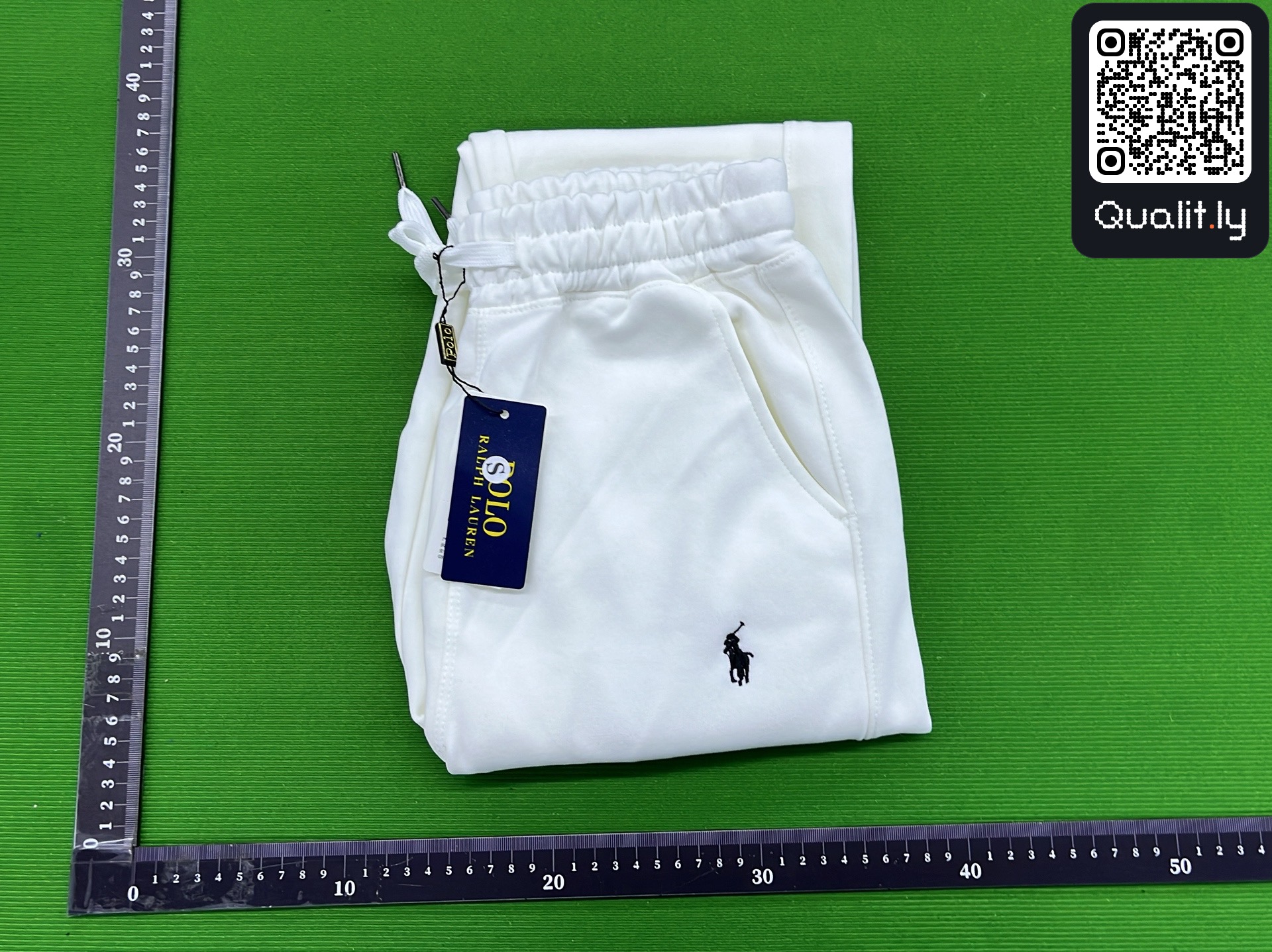 Tracksuit QC photo 1 of 8