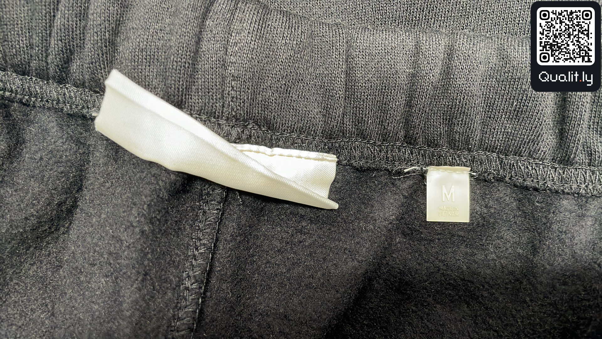 Shorts QC photo 1 of 171