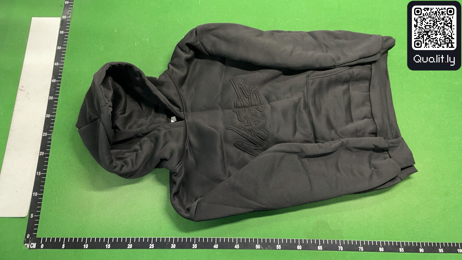 Hoodie — QC-foto 2 van 4