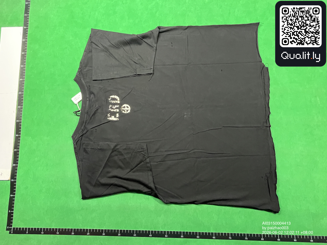 T-shirt — photo QC 2 sur 4
