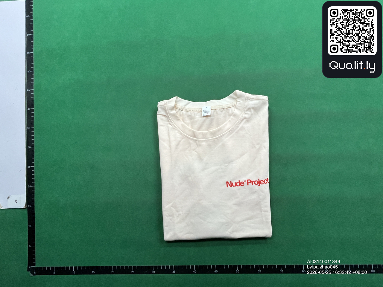 T-shirt — QC-foto 1 av 24