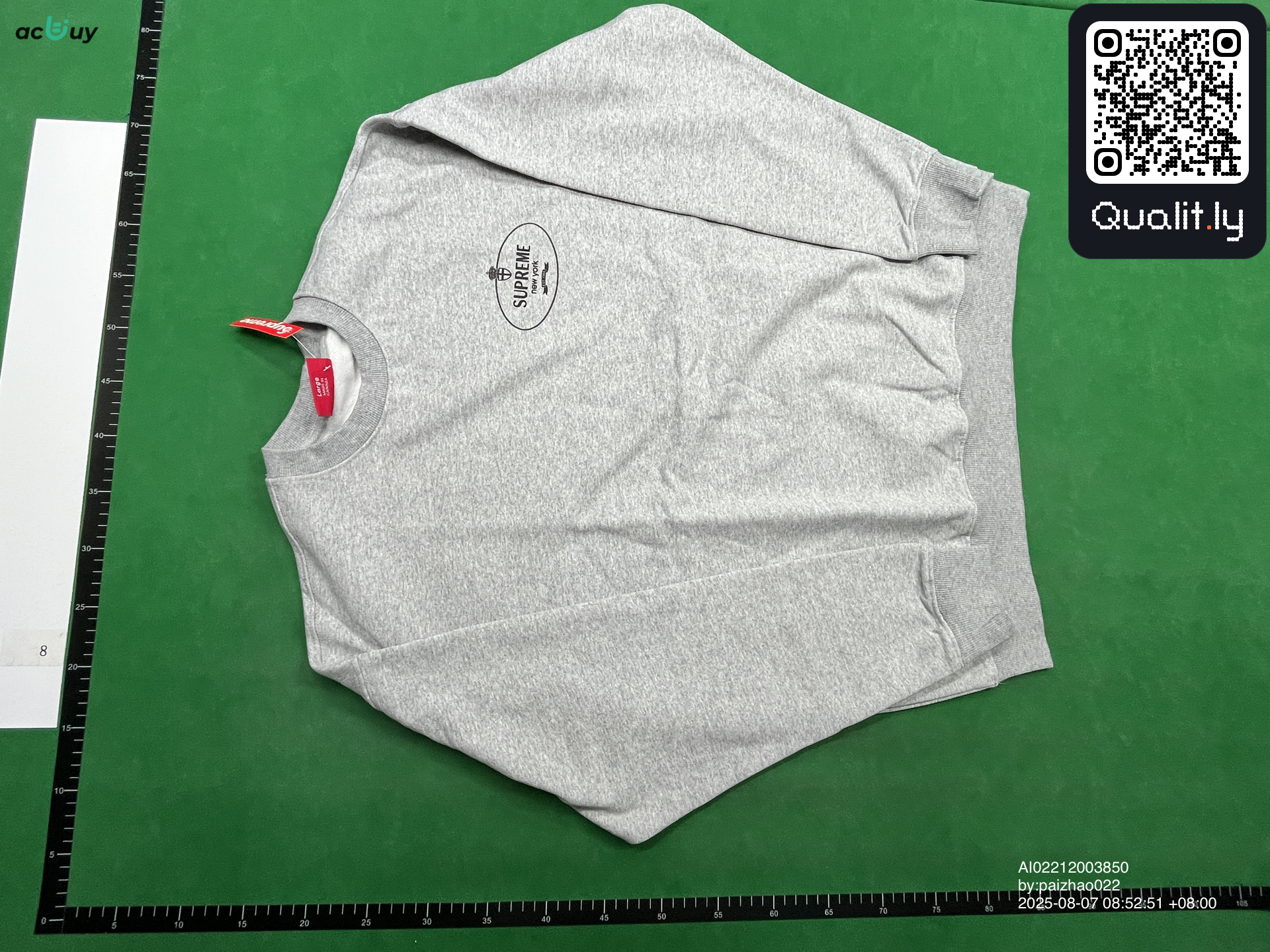 Bluza z kapturem — zdjęcie QC 3 z 8
