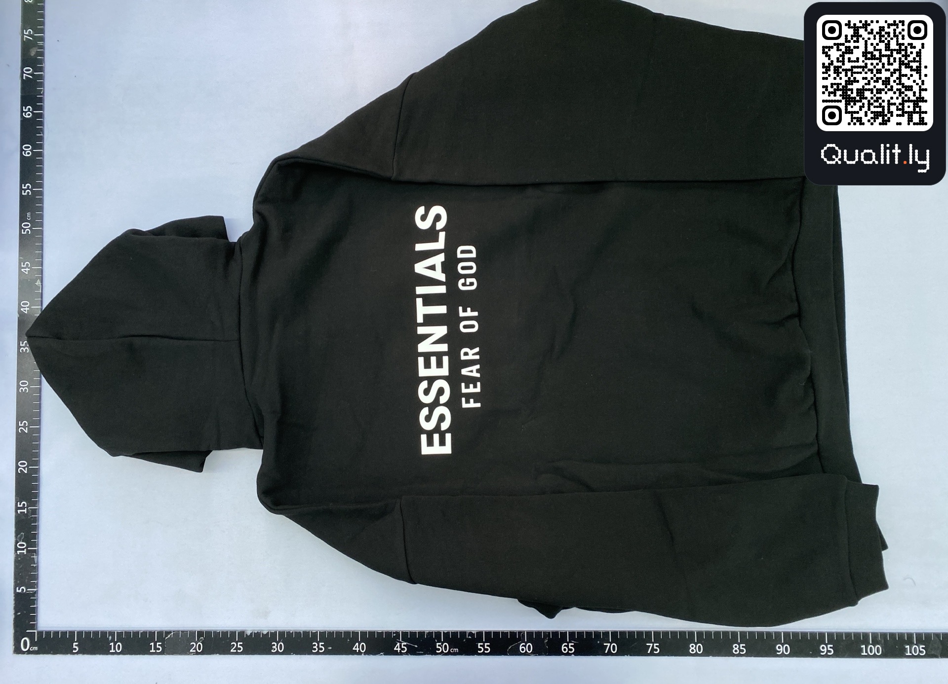 Hoodie QC photo 3 of 64
