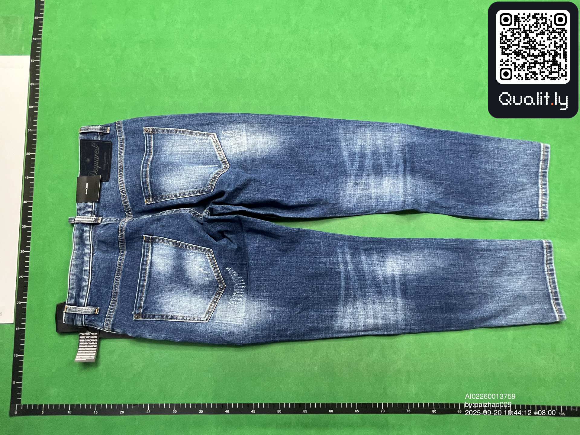 Jeans QC photo 2 of 20