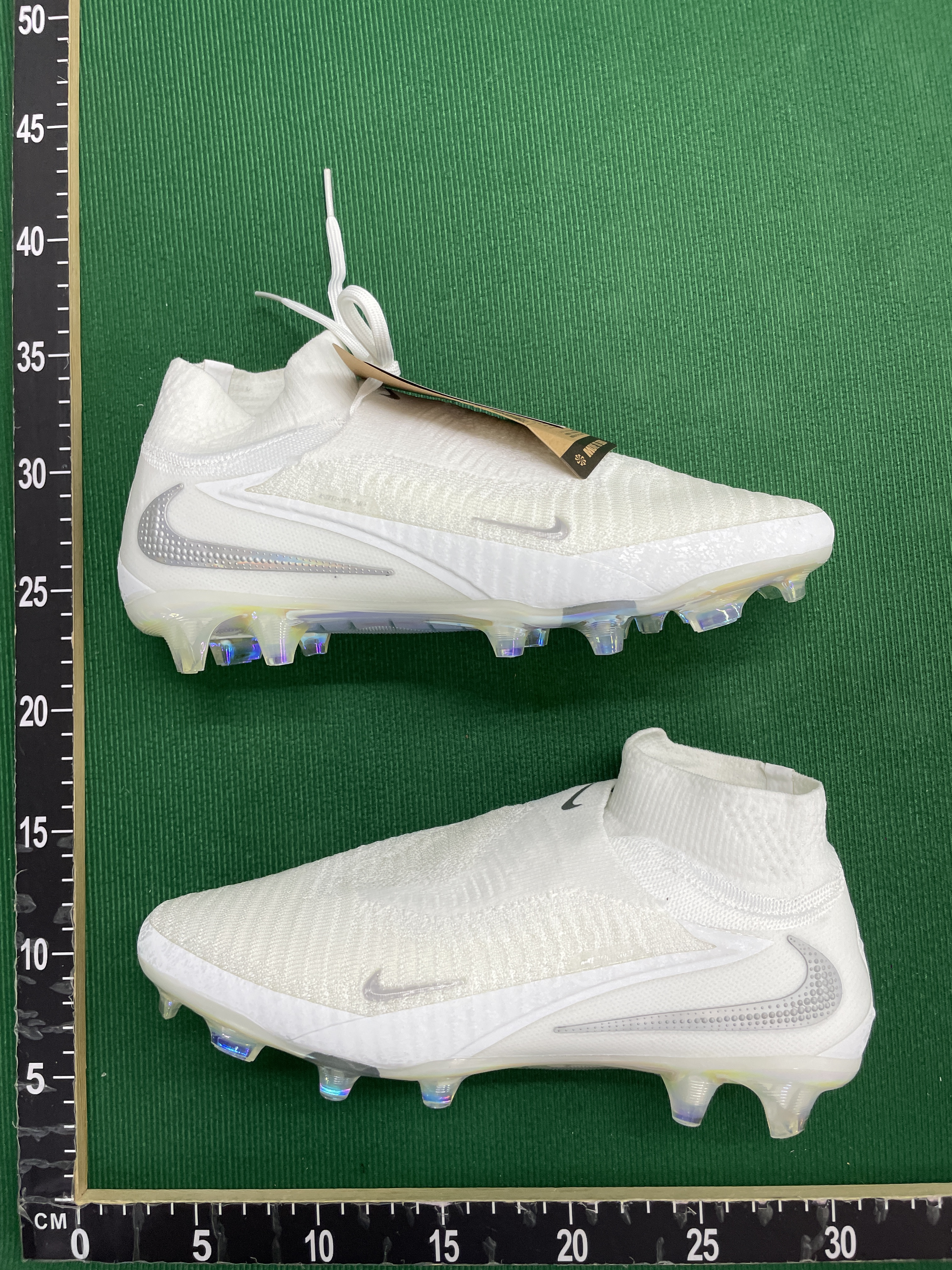 球鞋 QC 照片 2 / 77