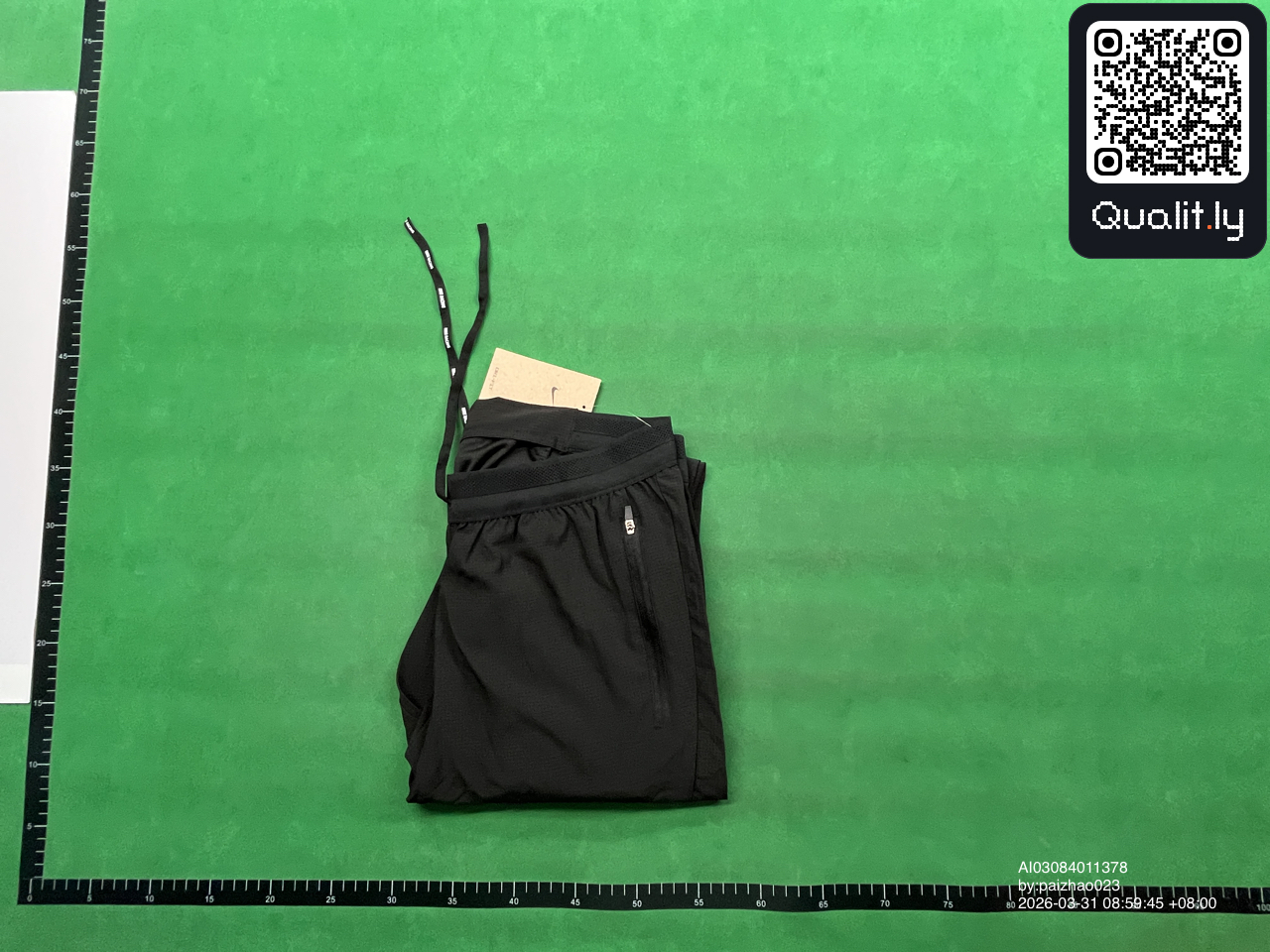 Byxor — QC-foto 1 av 78