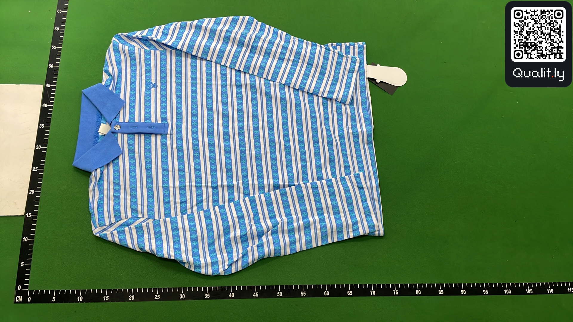 T-shirt — photo QC 2 sur 4