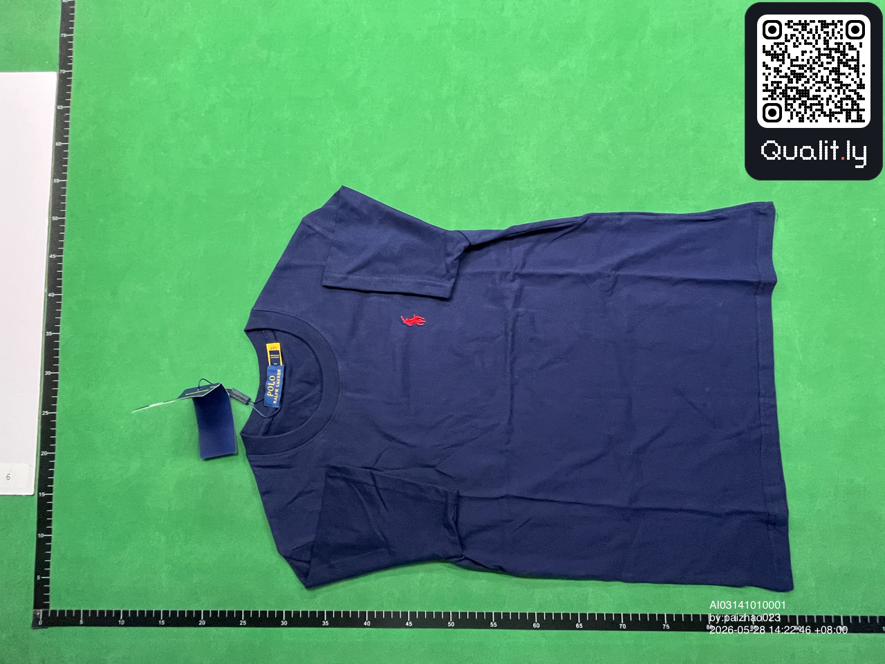 Camiseta — foto QC 3 de 8