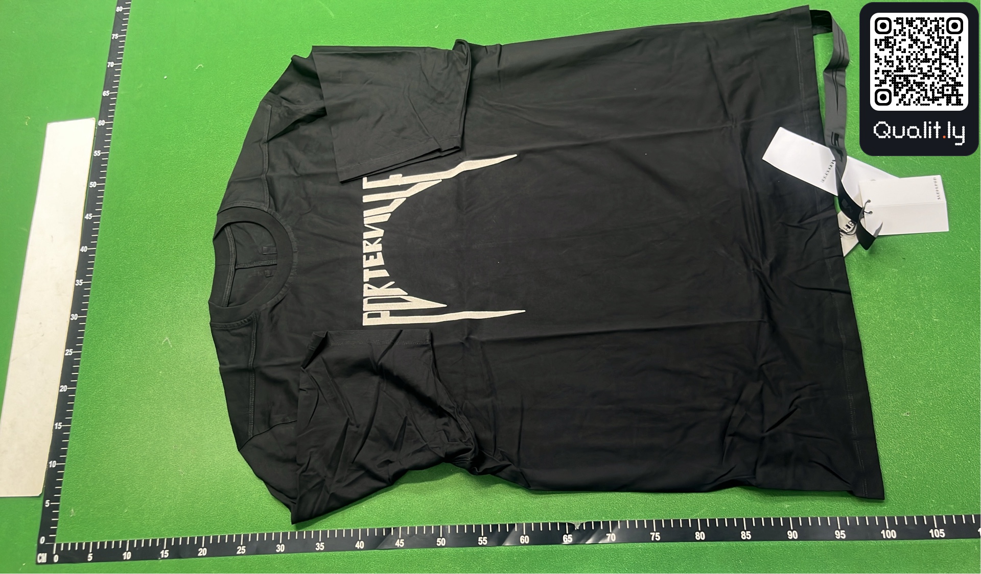 T-shirt QC photo 2 of 20