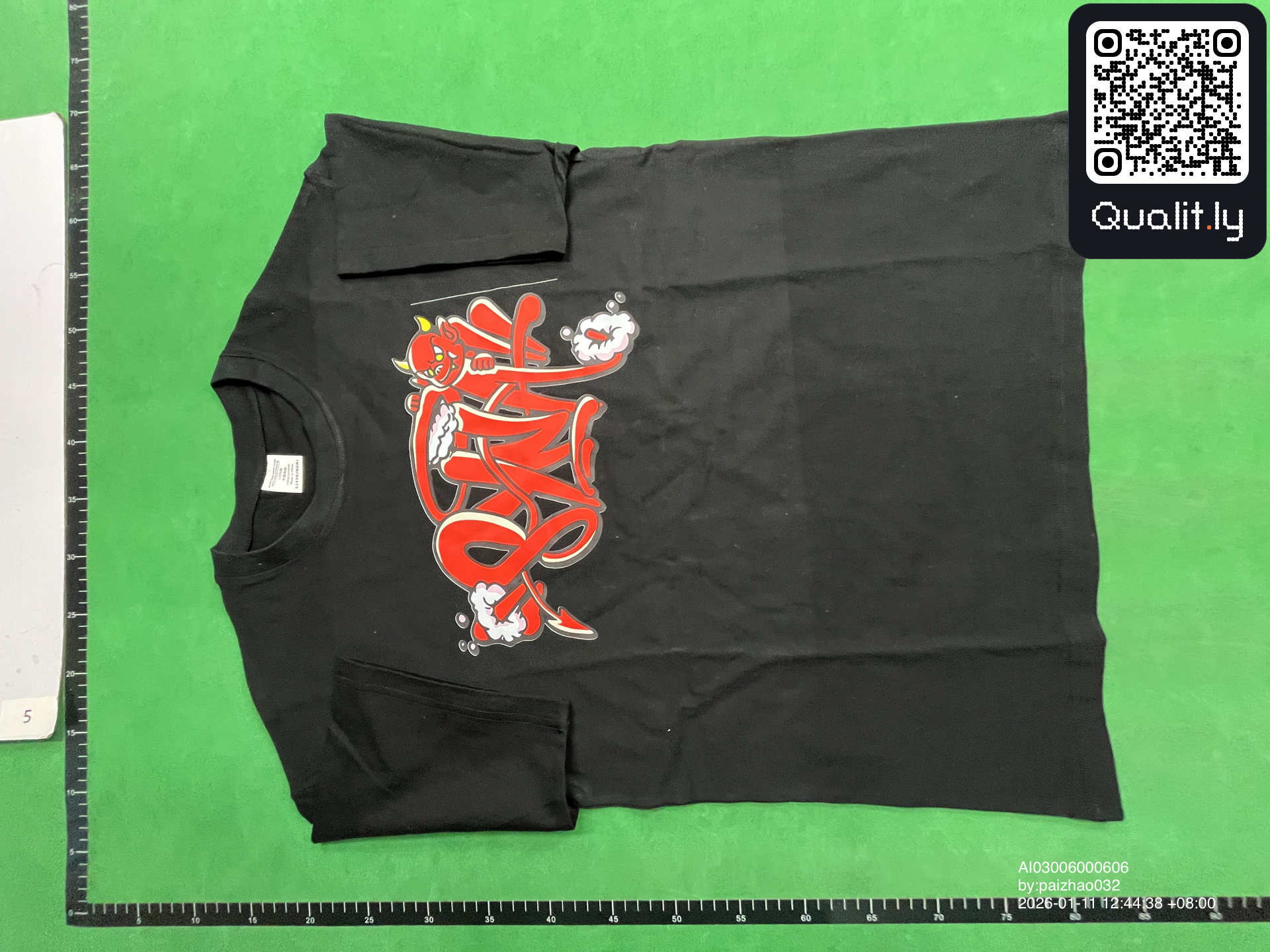 Camiseta — foto QC 3 de 4