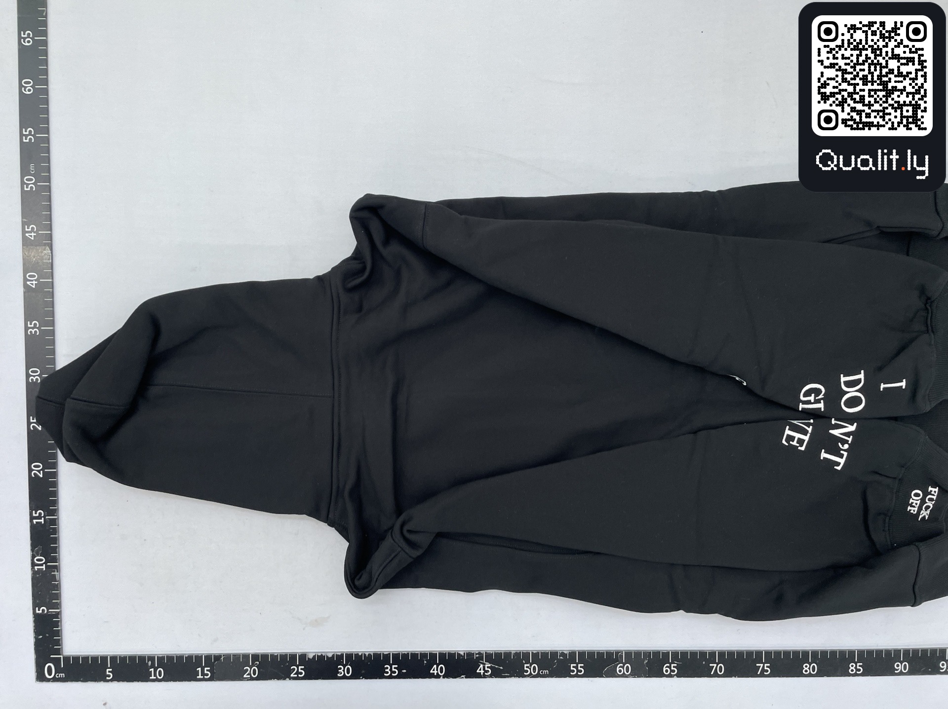 Hoodie QC photo 3 of 92