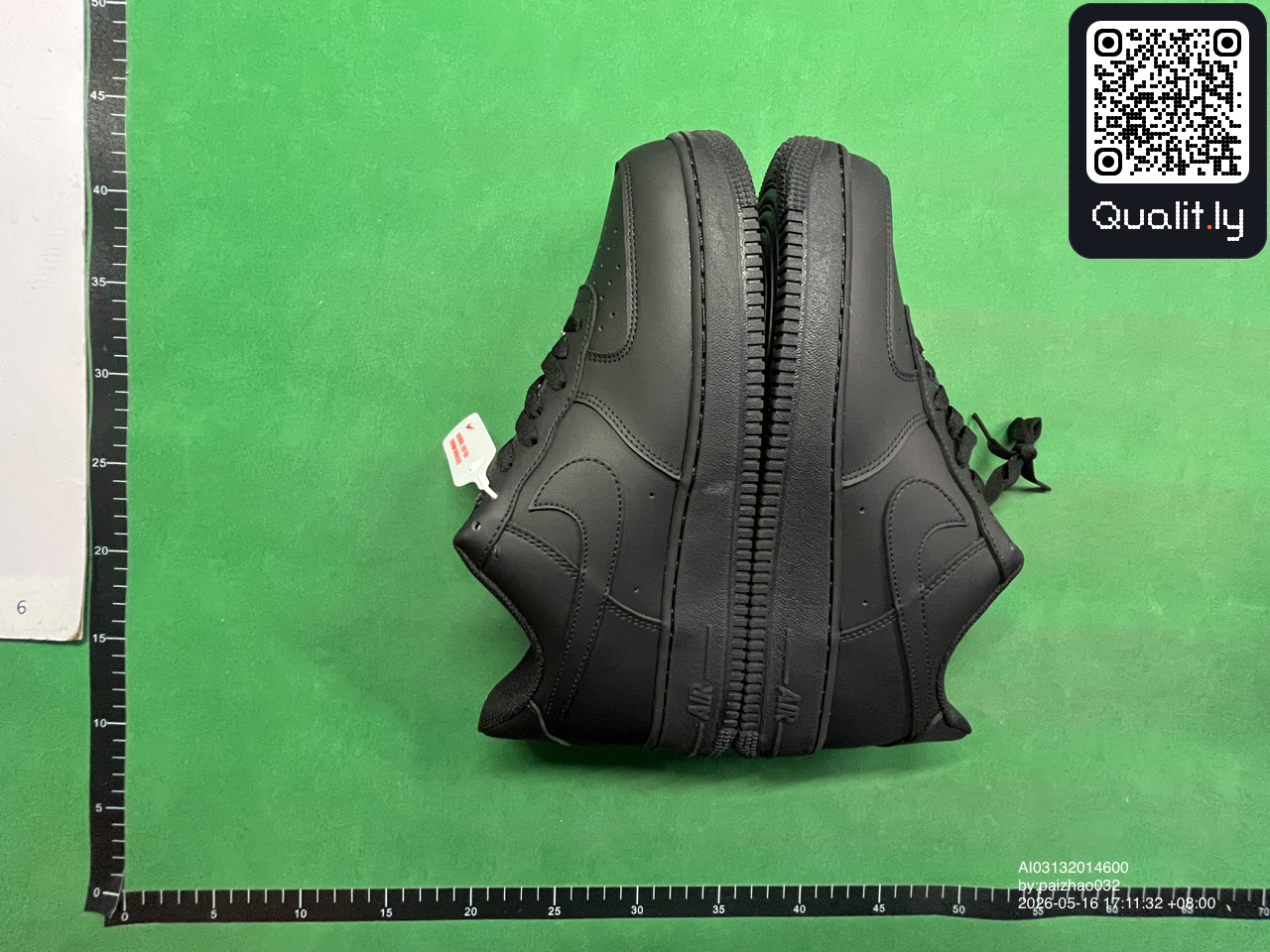 Sneakers — QC-foto 1 van 52
