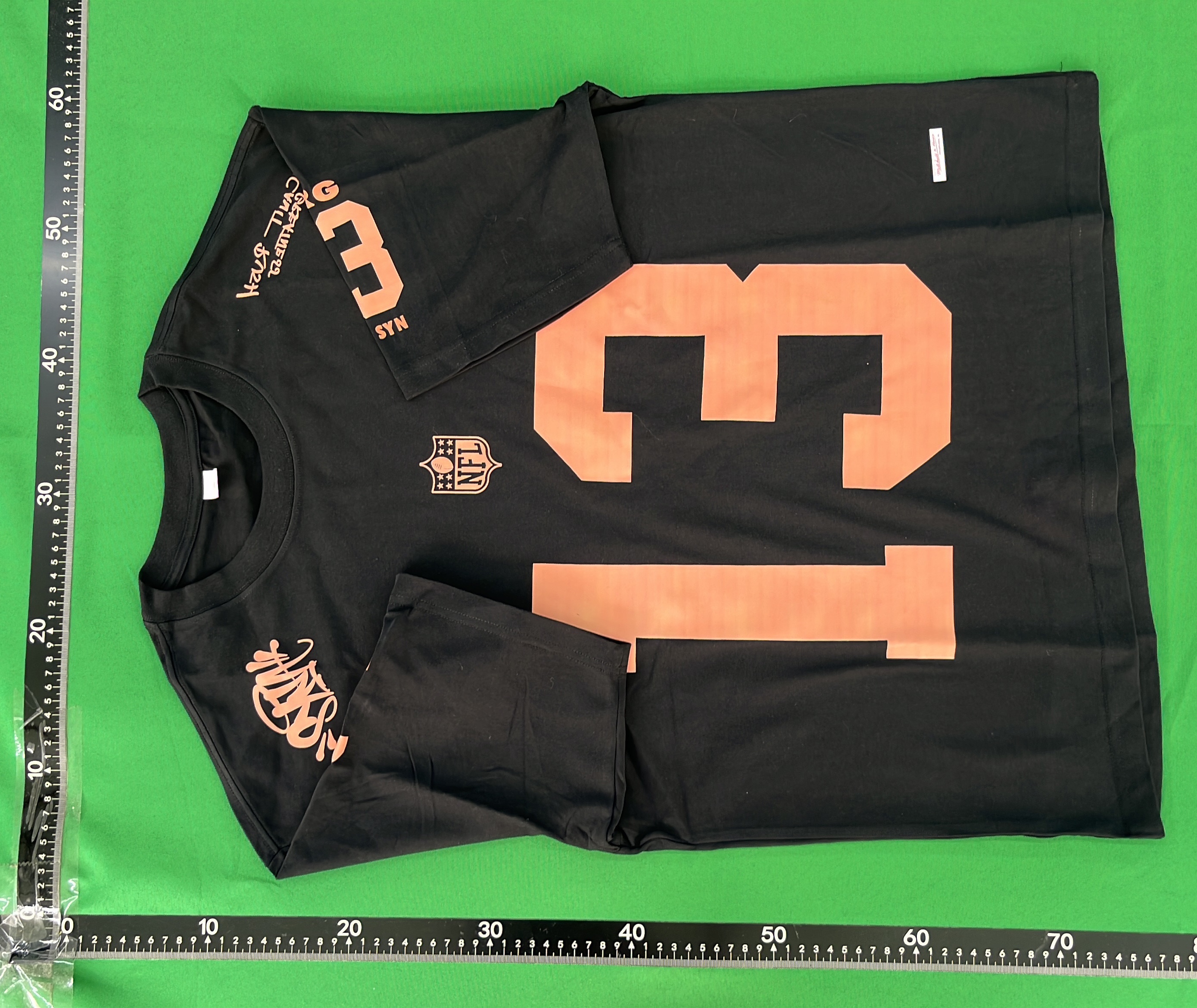 T-shirt — foto QC 3 di 16