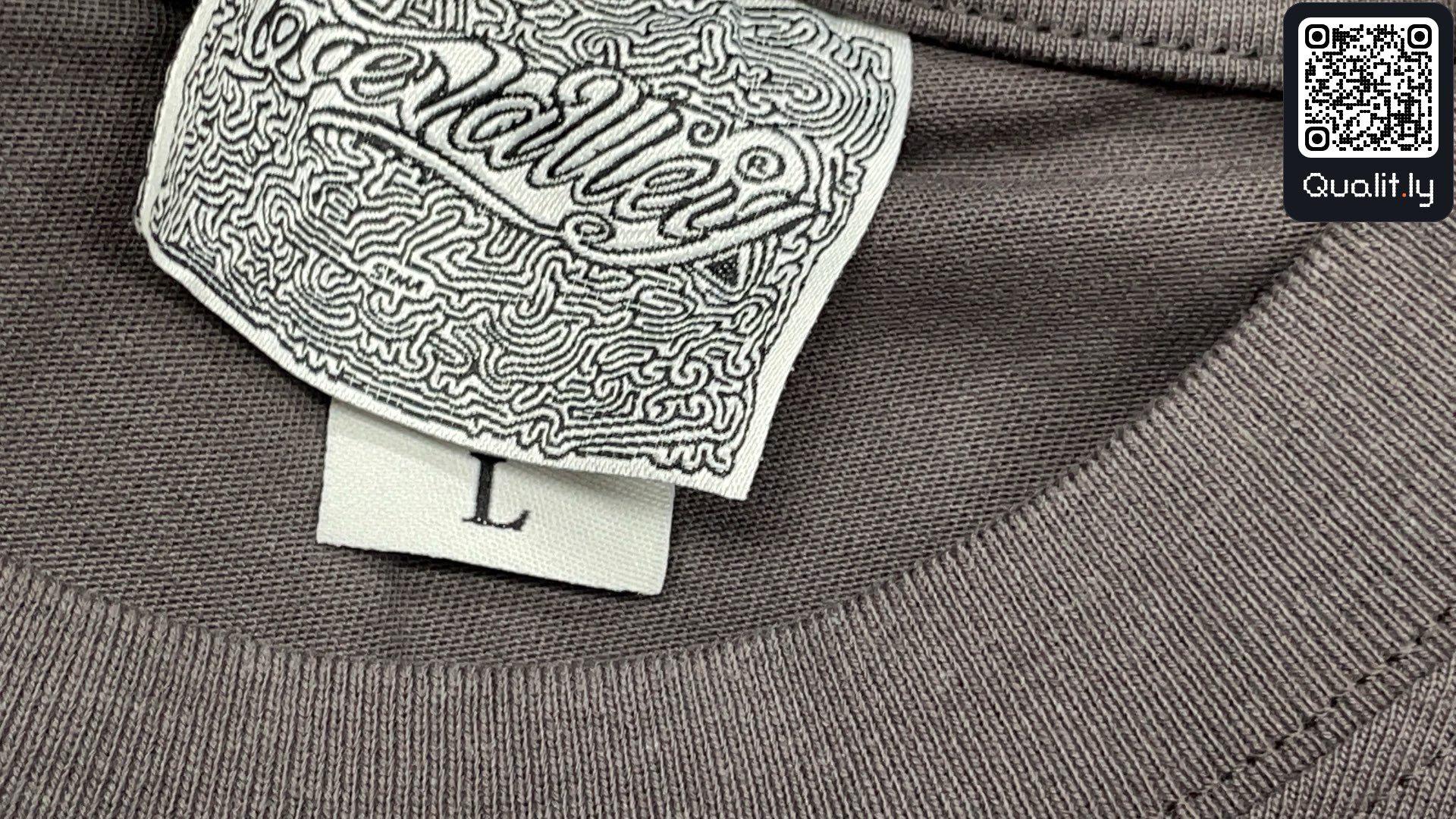 T-shirt — foto QC 1 de 14