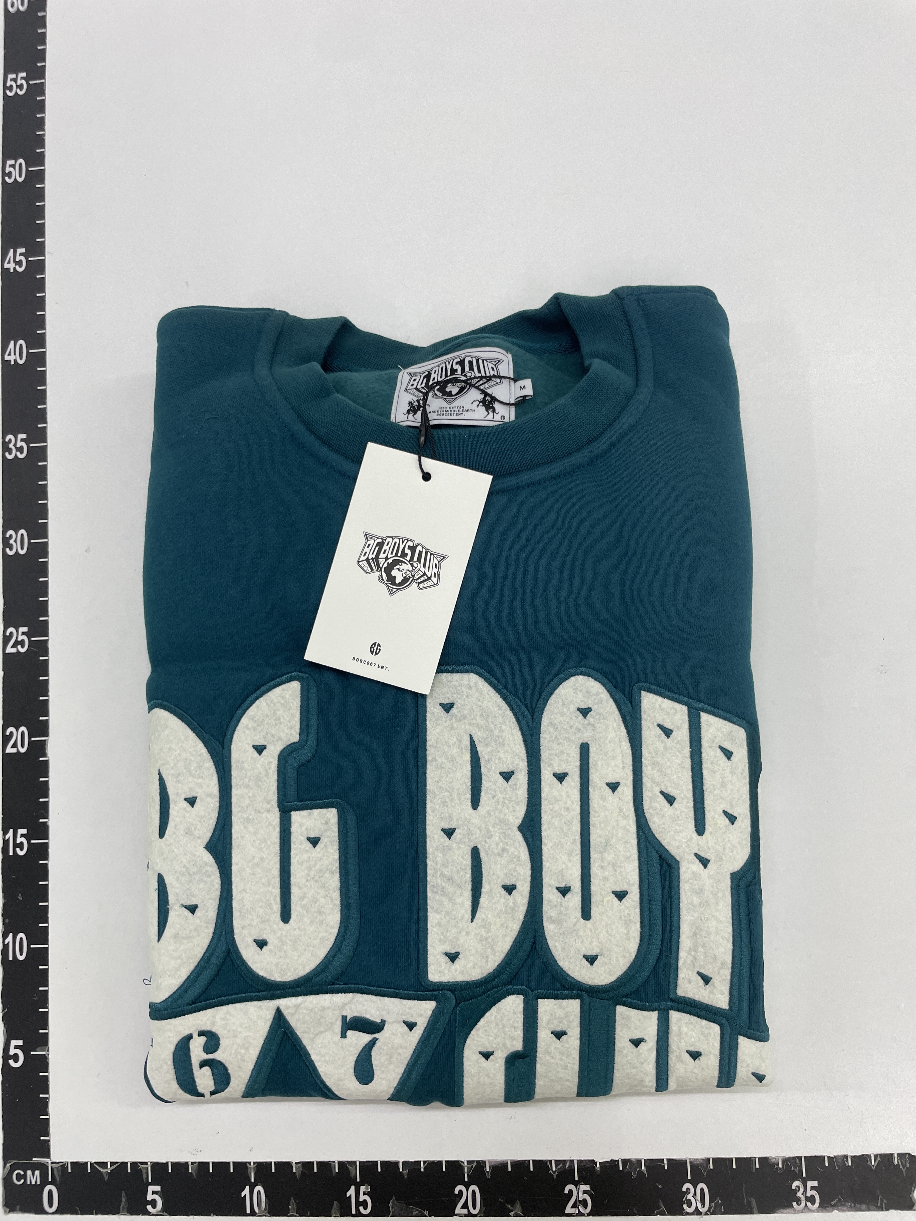 Sweat — photo QC 1 sur 30