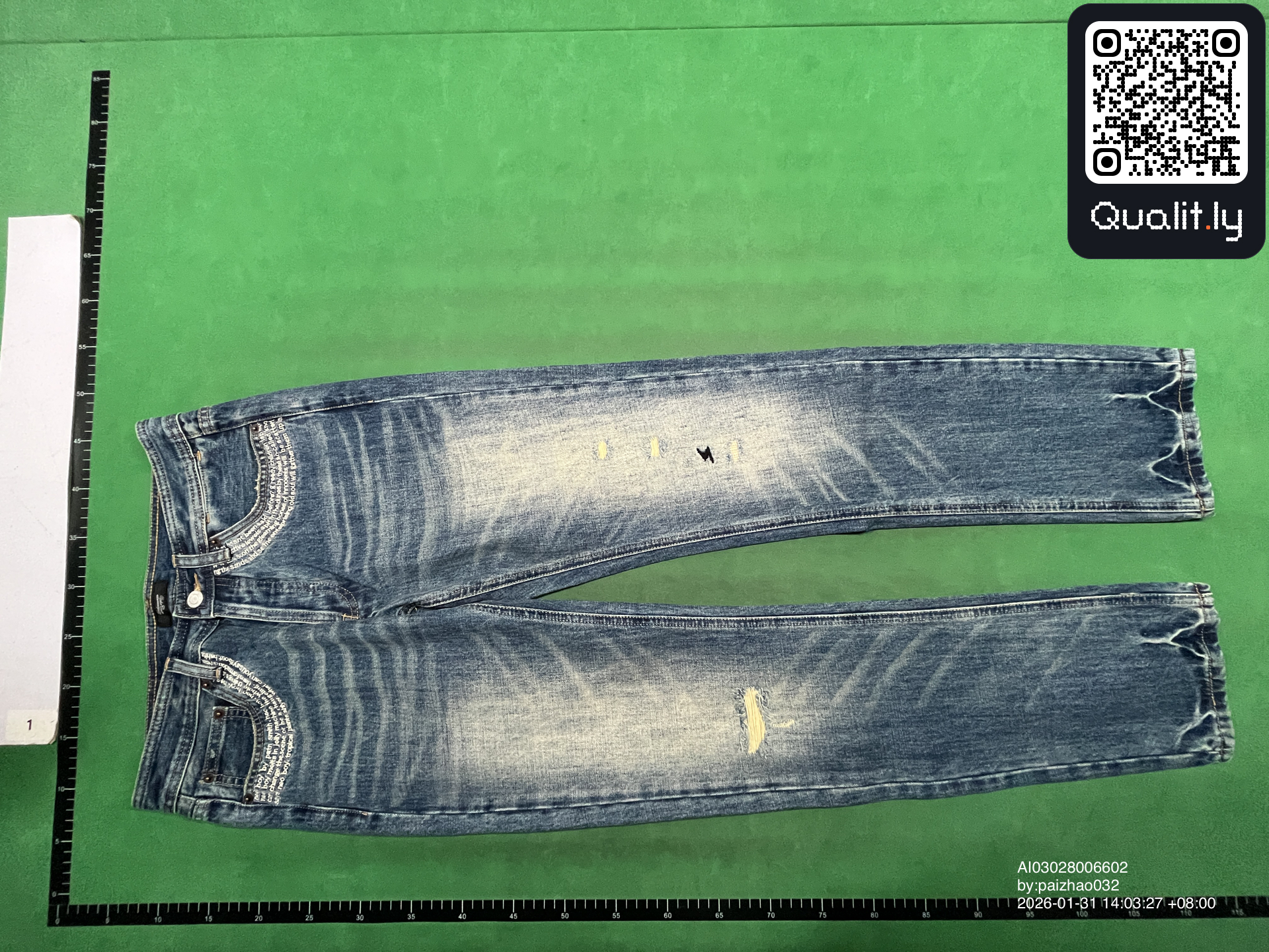 Jeans — QC-foto 3 van 10