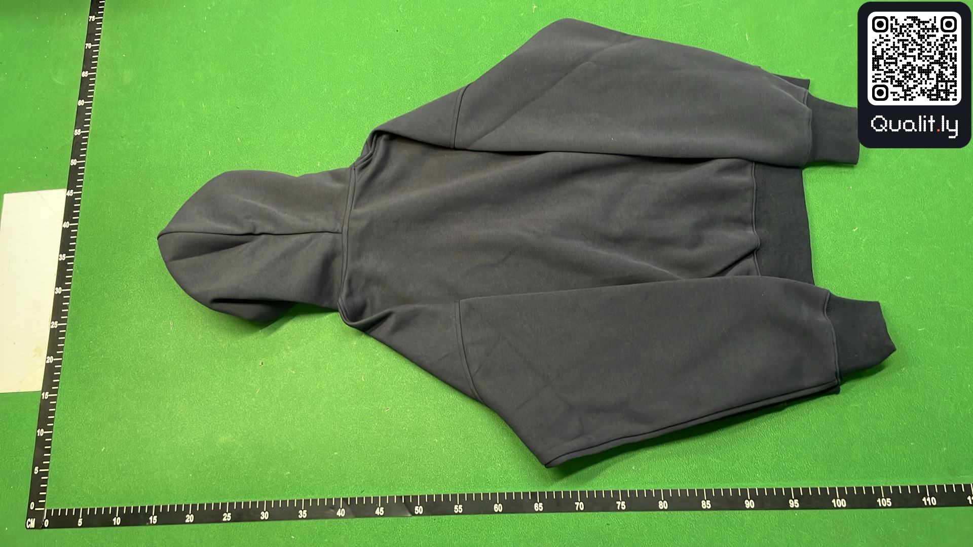 Sweater — QC-foto 3 van 24