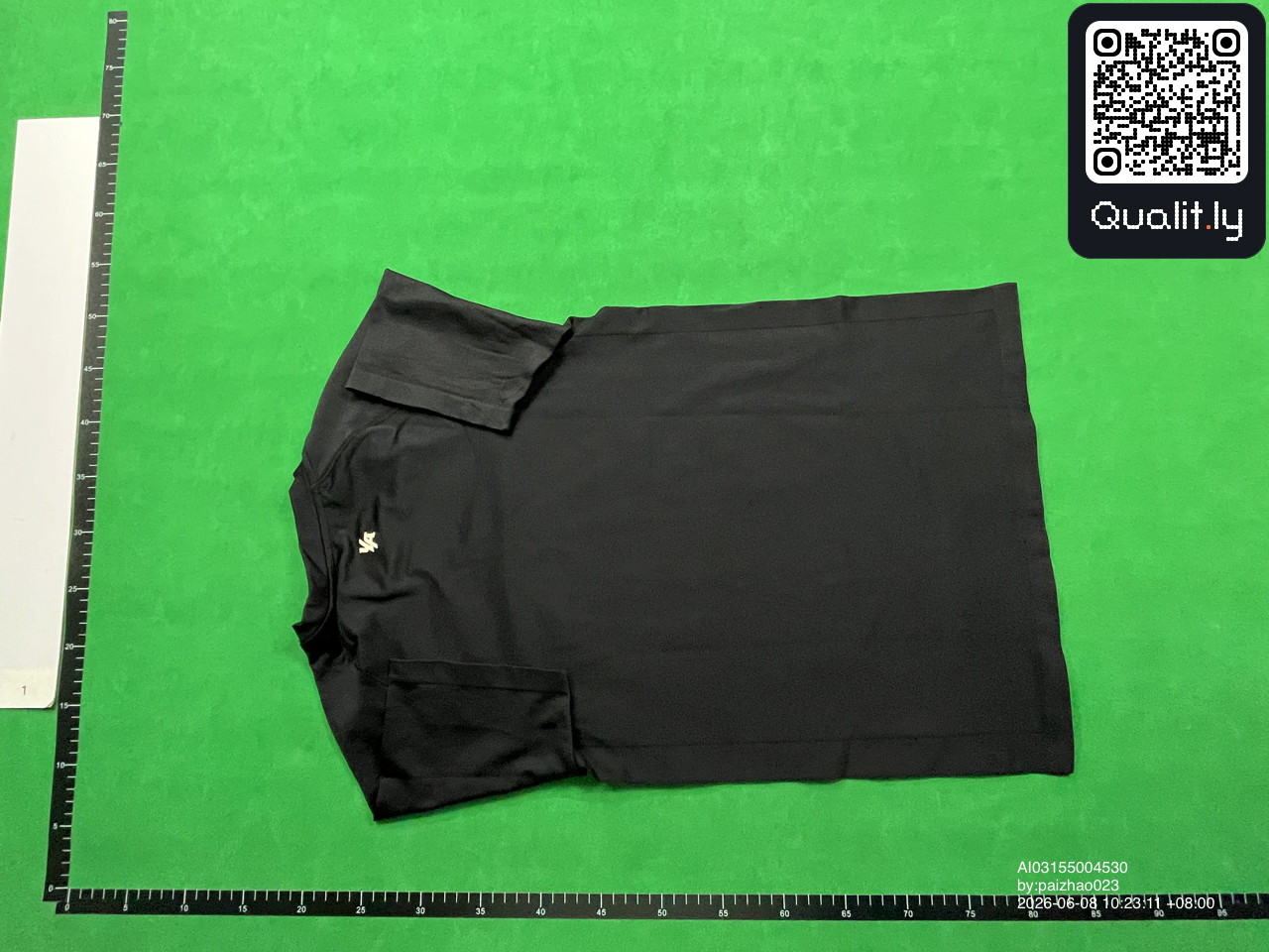 T-shirt — foto QC 2 di 8