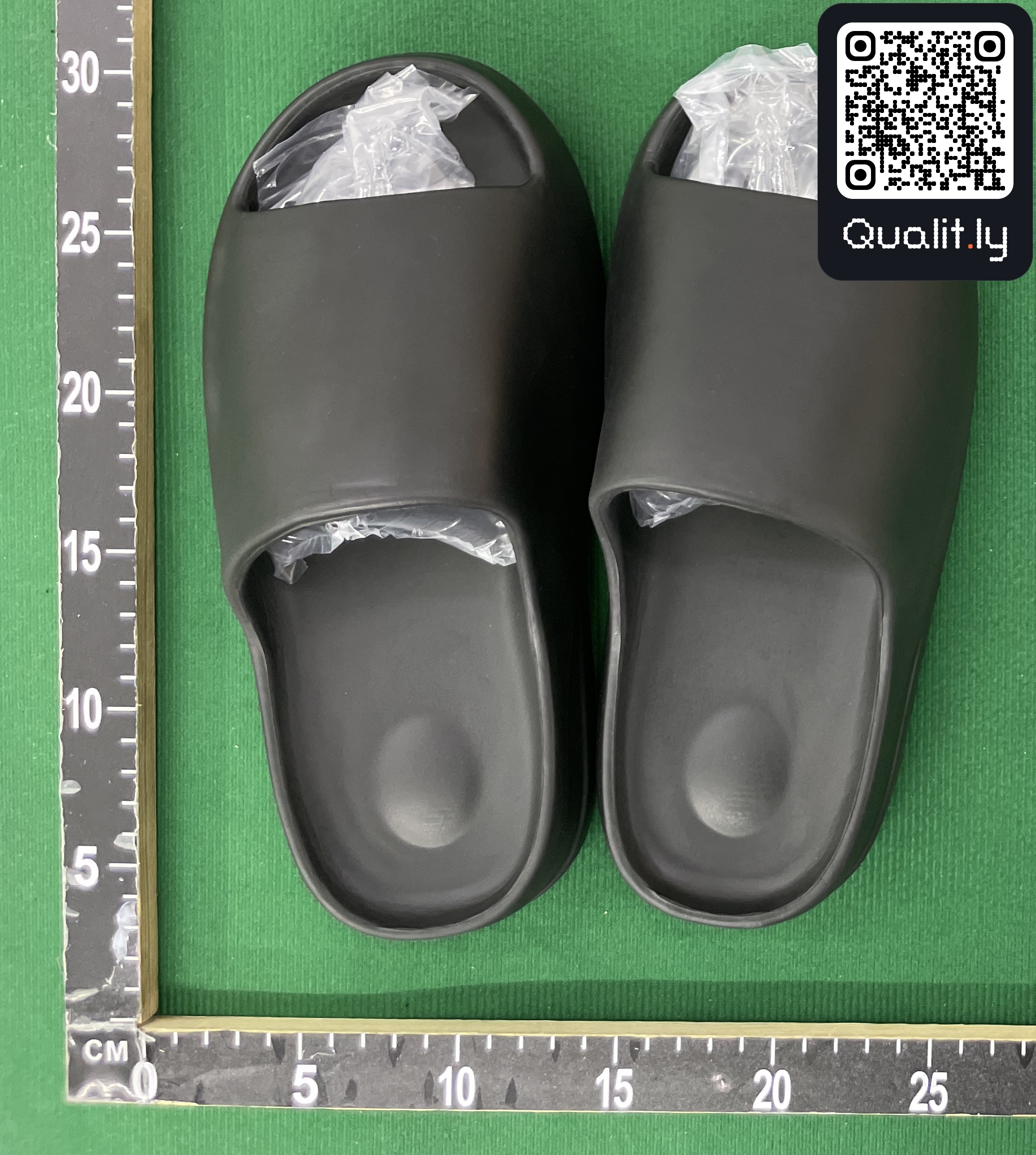 Ciabatte — foto QC 3 di 159