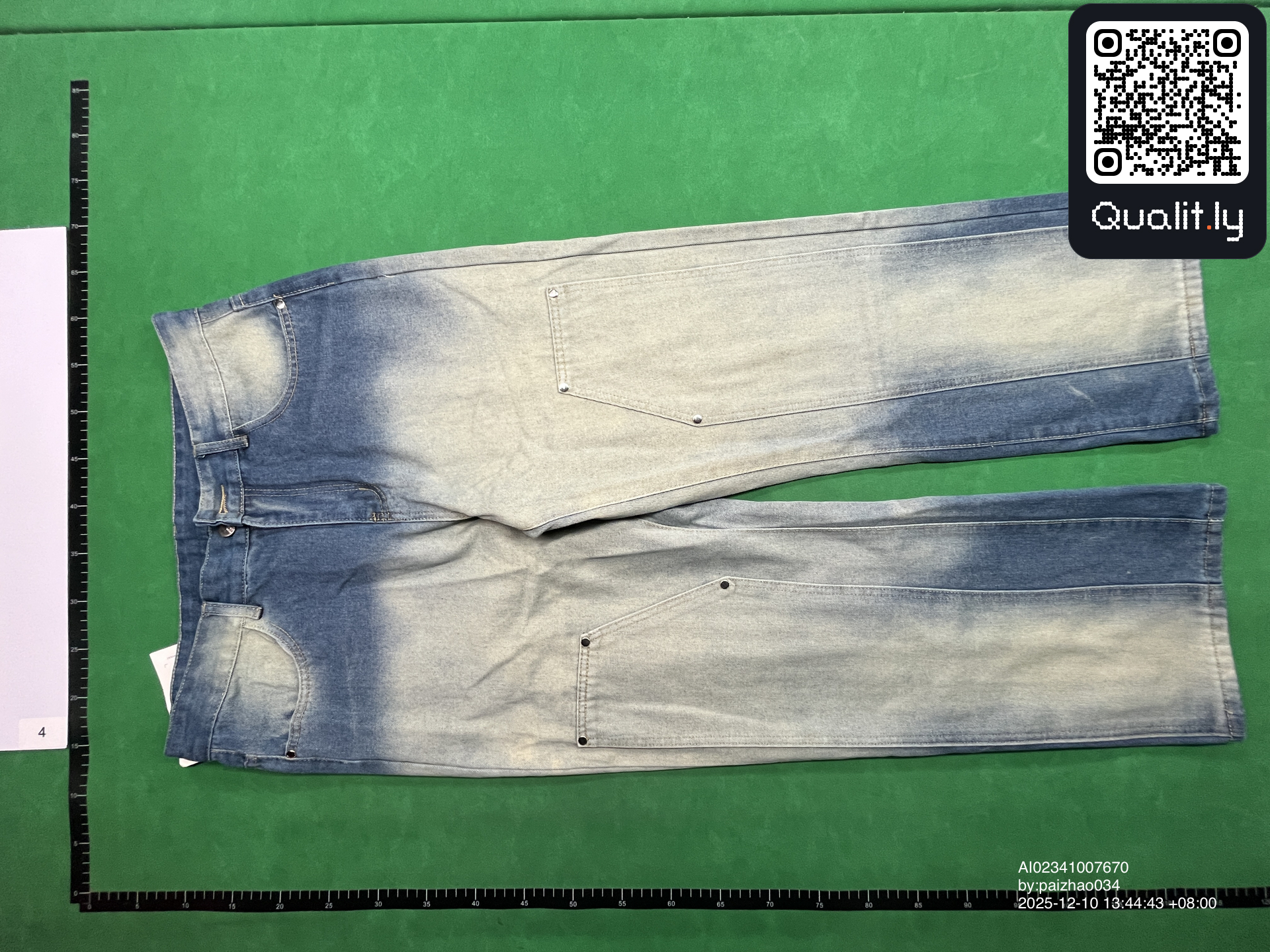 Jeans — QC-Foto 3 von 4