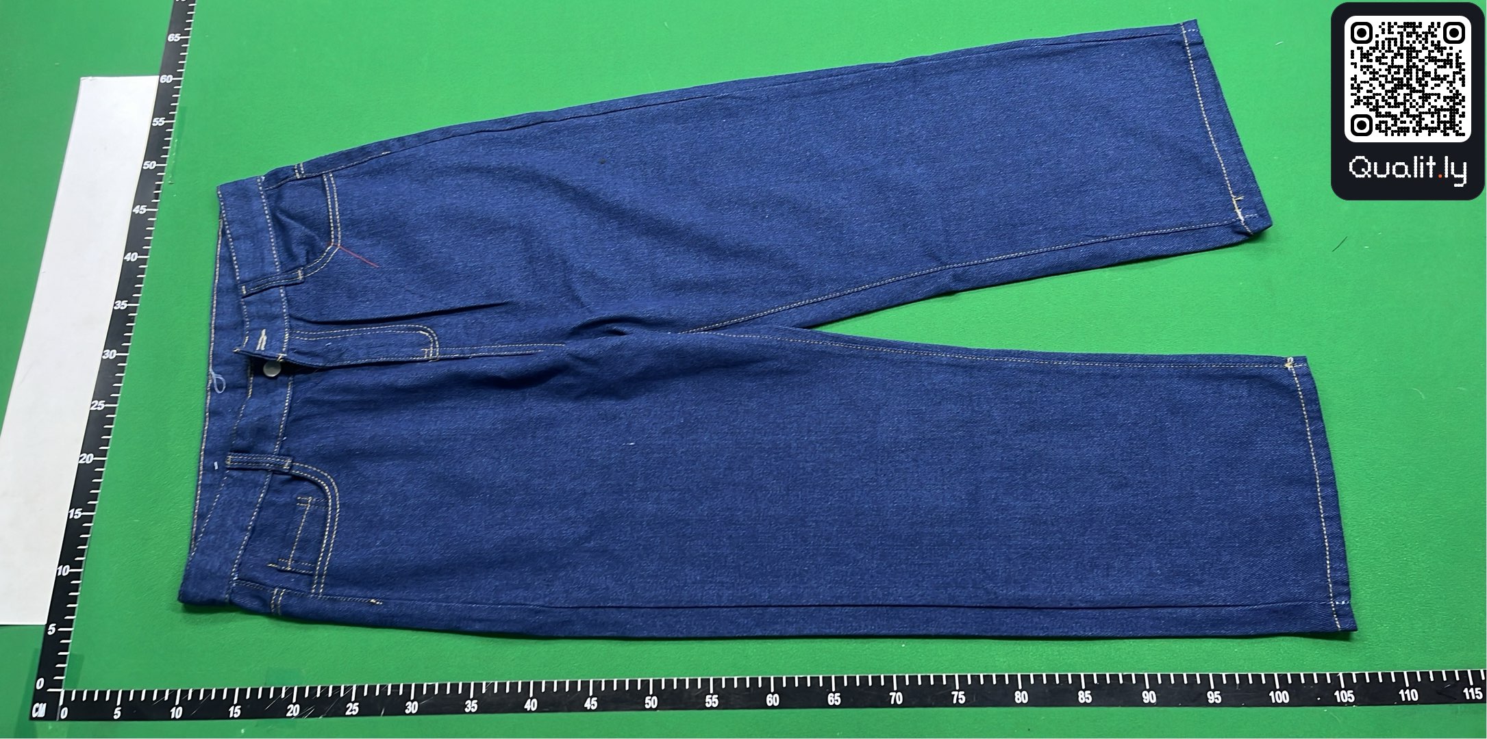 Jeans — QC-foto 2 van 4