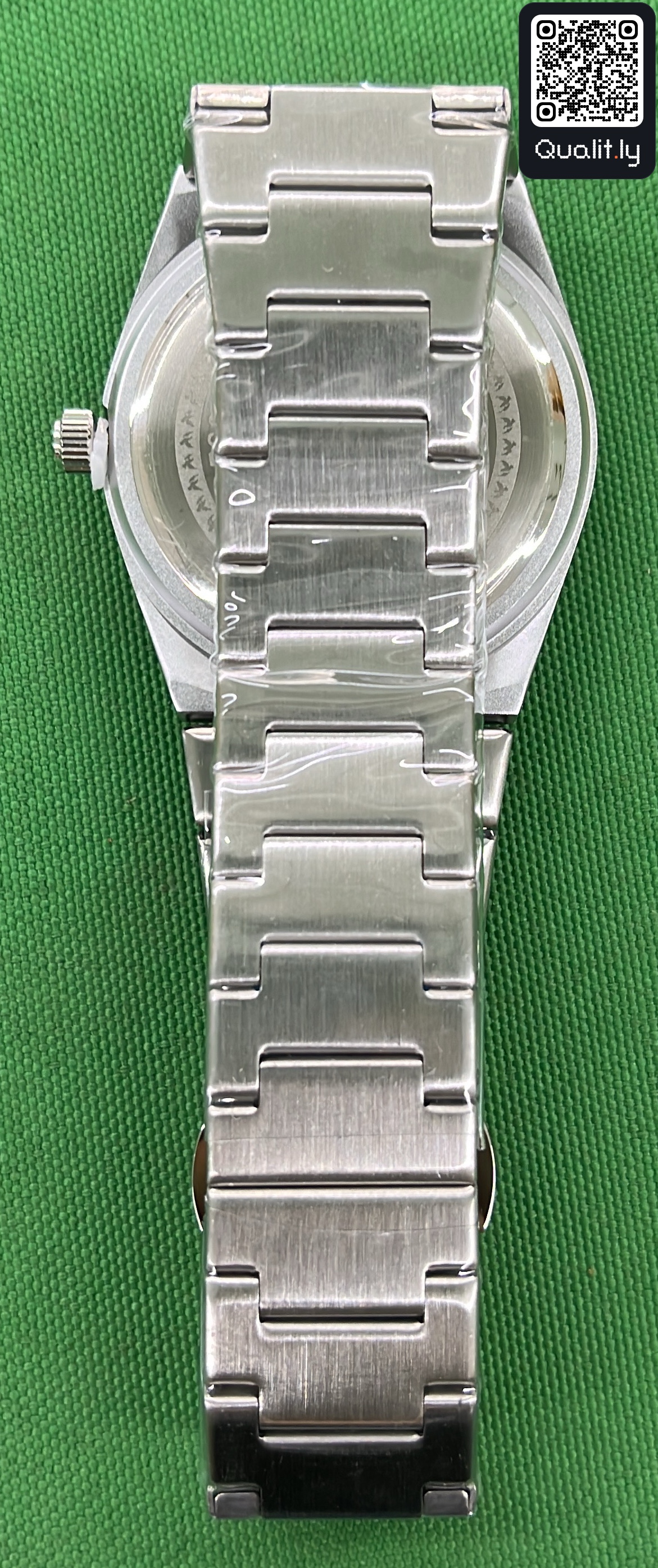 Horloge — QC-foto 3 van 6