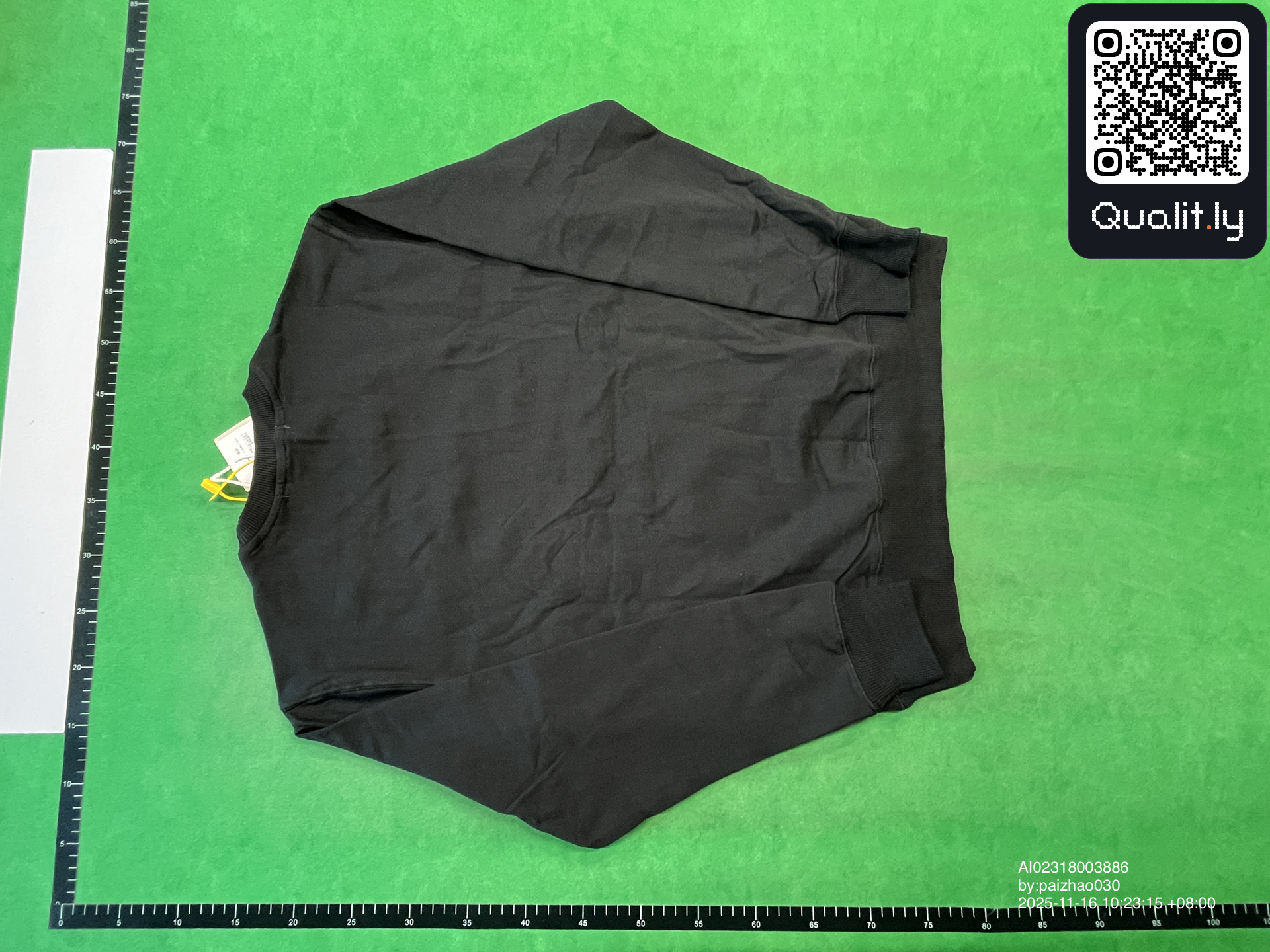 Sudadera con capucha — foto QC 2 de 7