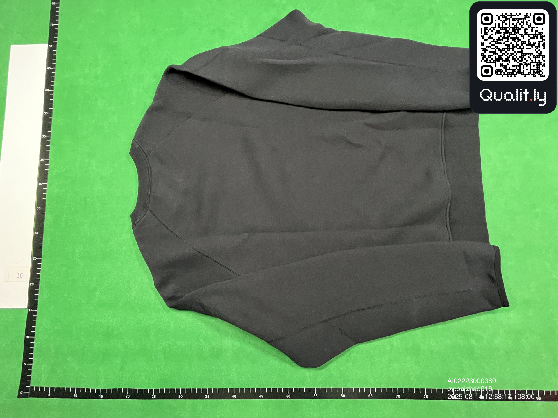 Sweater — QC-foto 2 van 22