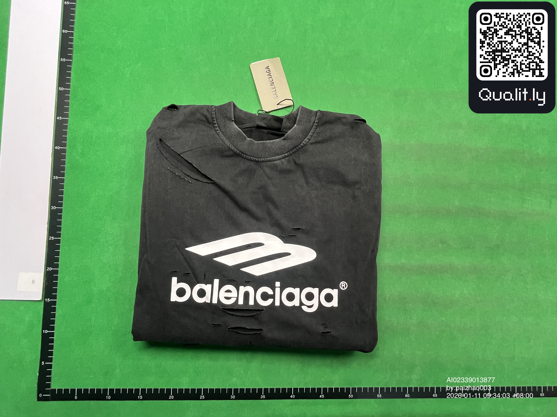 Camiseta — foto QC 1 de 4