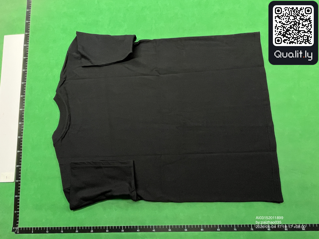 T-shirt — photo QC 2 sur 18