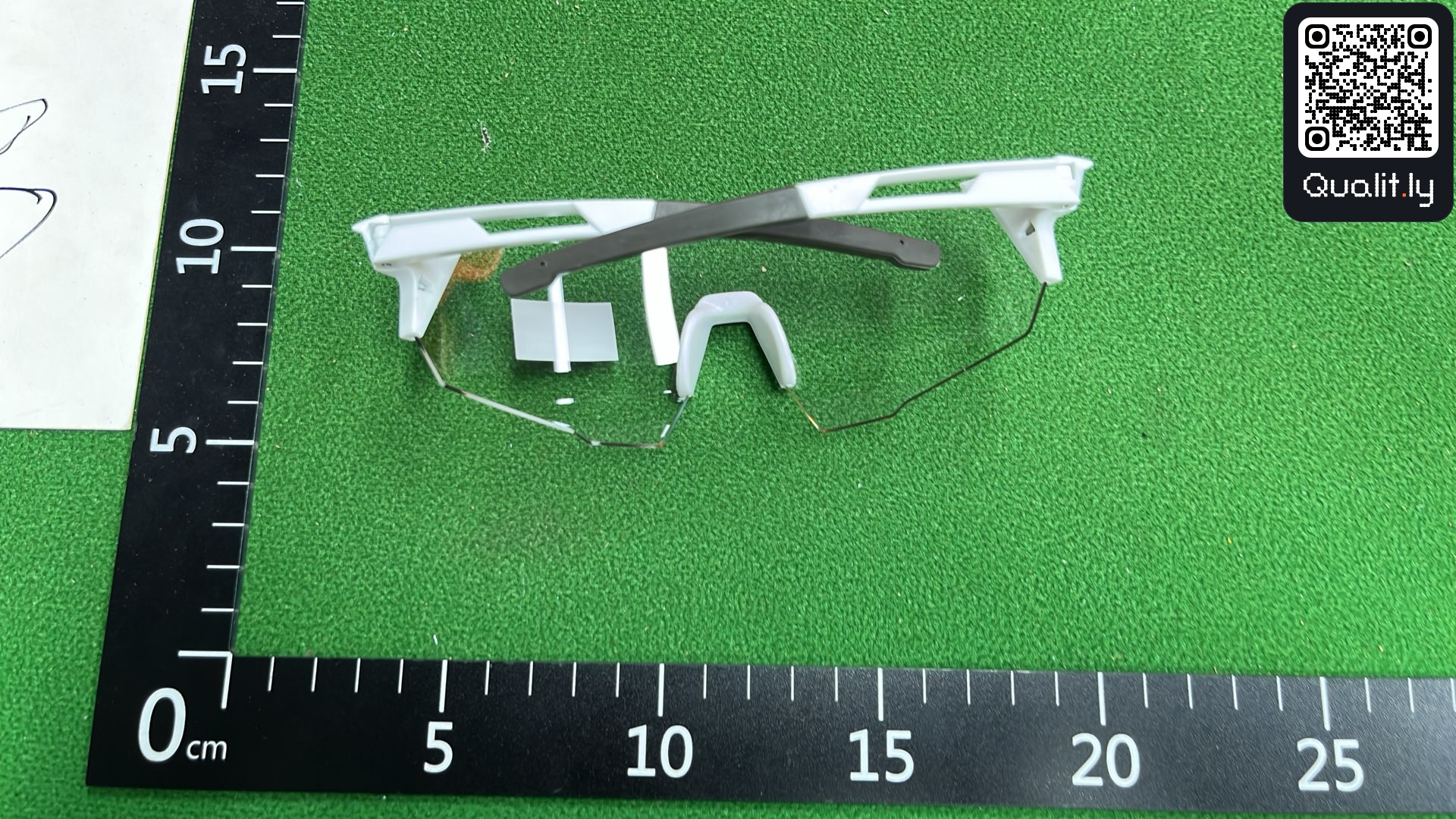 Gafas de sol — foto QC 2 de 9