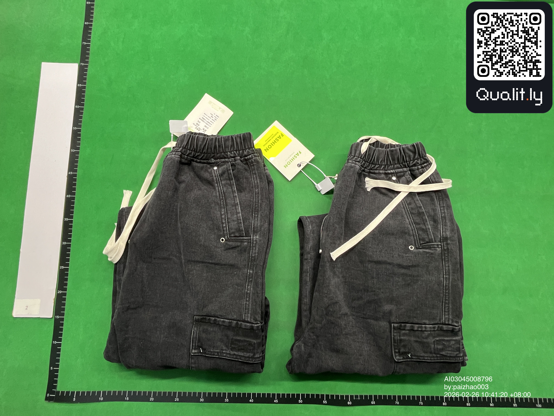牛仔裤 QC 照片 1 / 12
