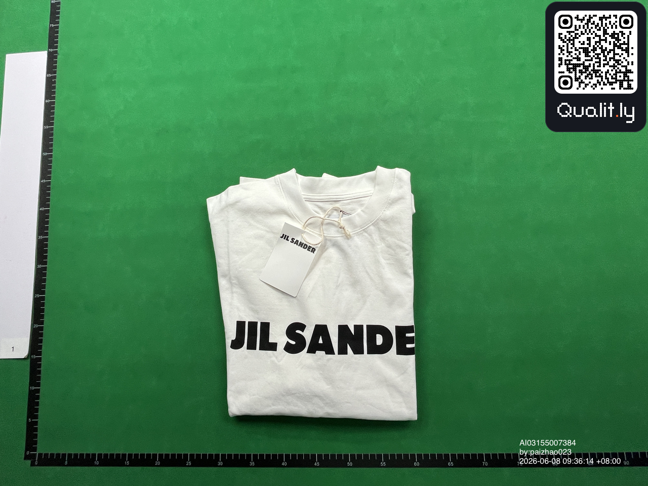 T-shirt QC photo 1 of 24