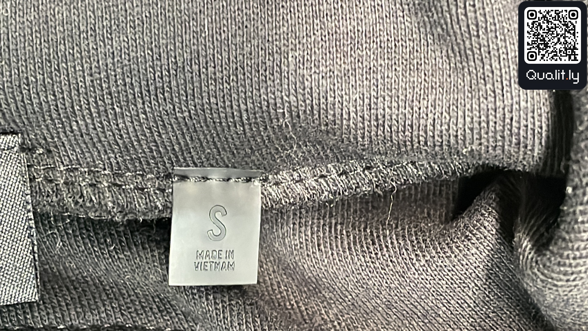 Hoodie QC photo 1 of 38