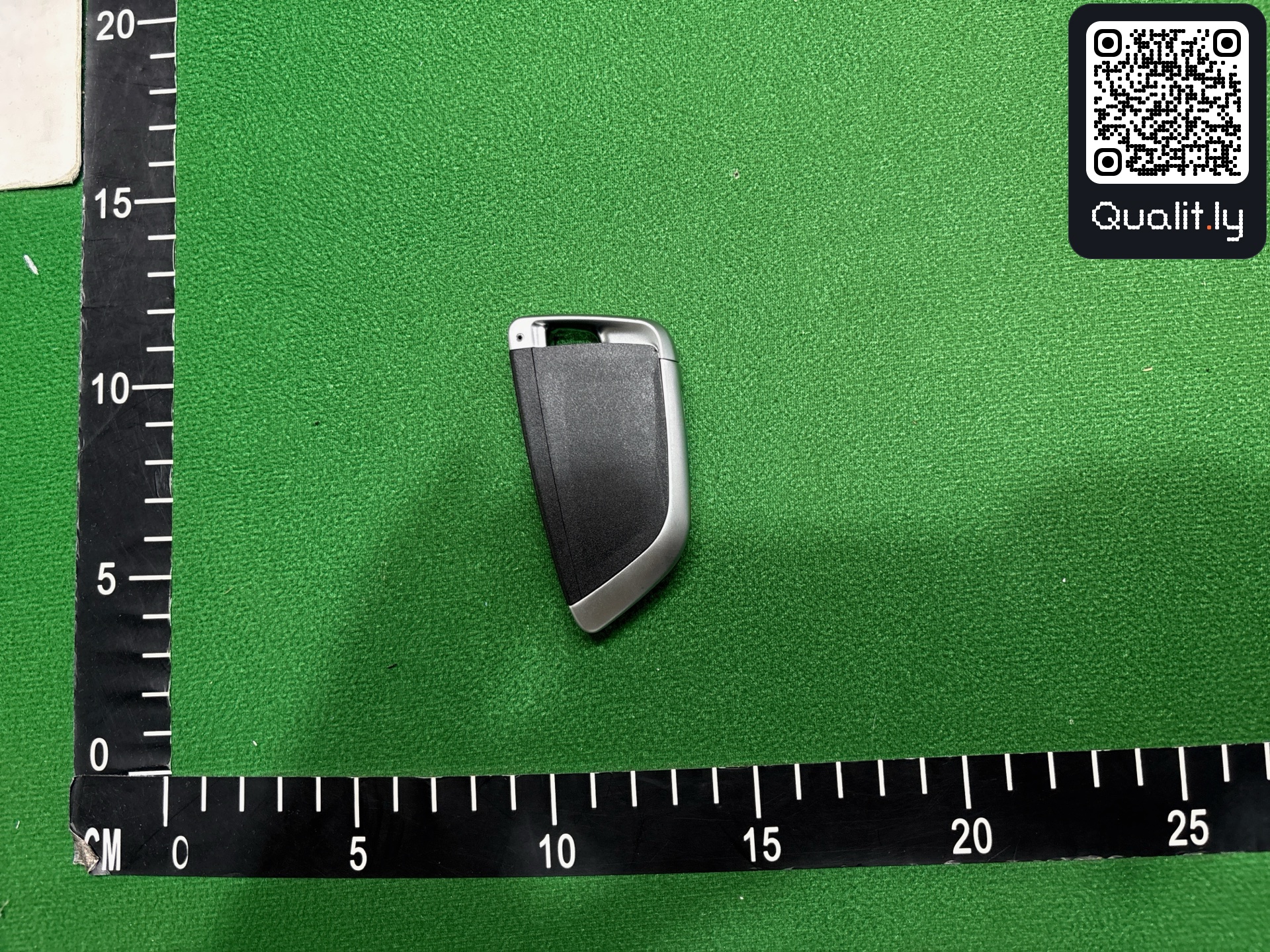 Foto QC 2 di 126