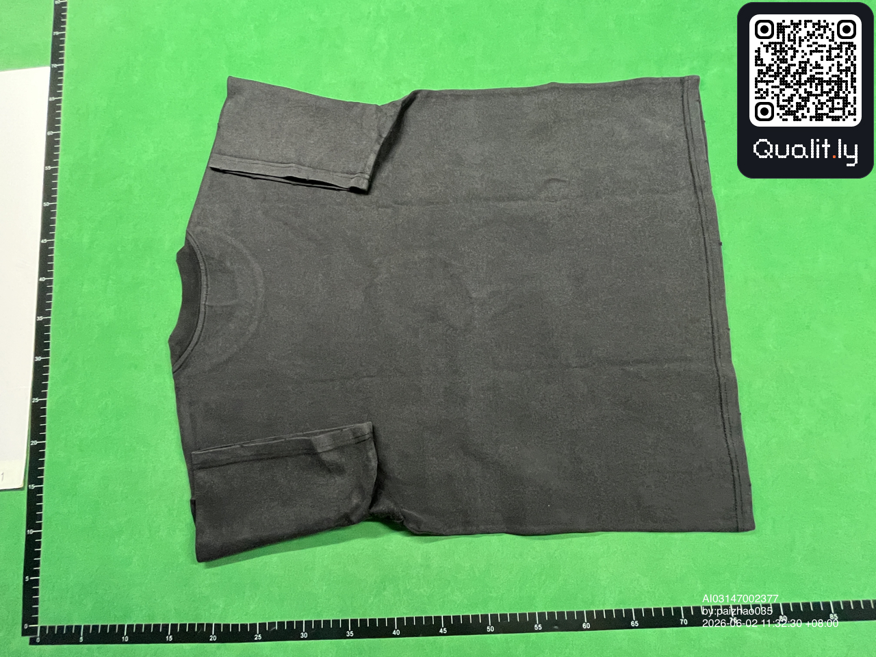 T-shirt QC photo 2 of 8