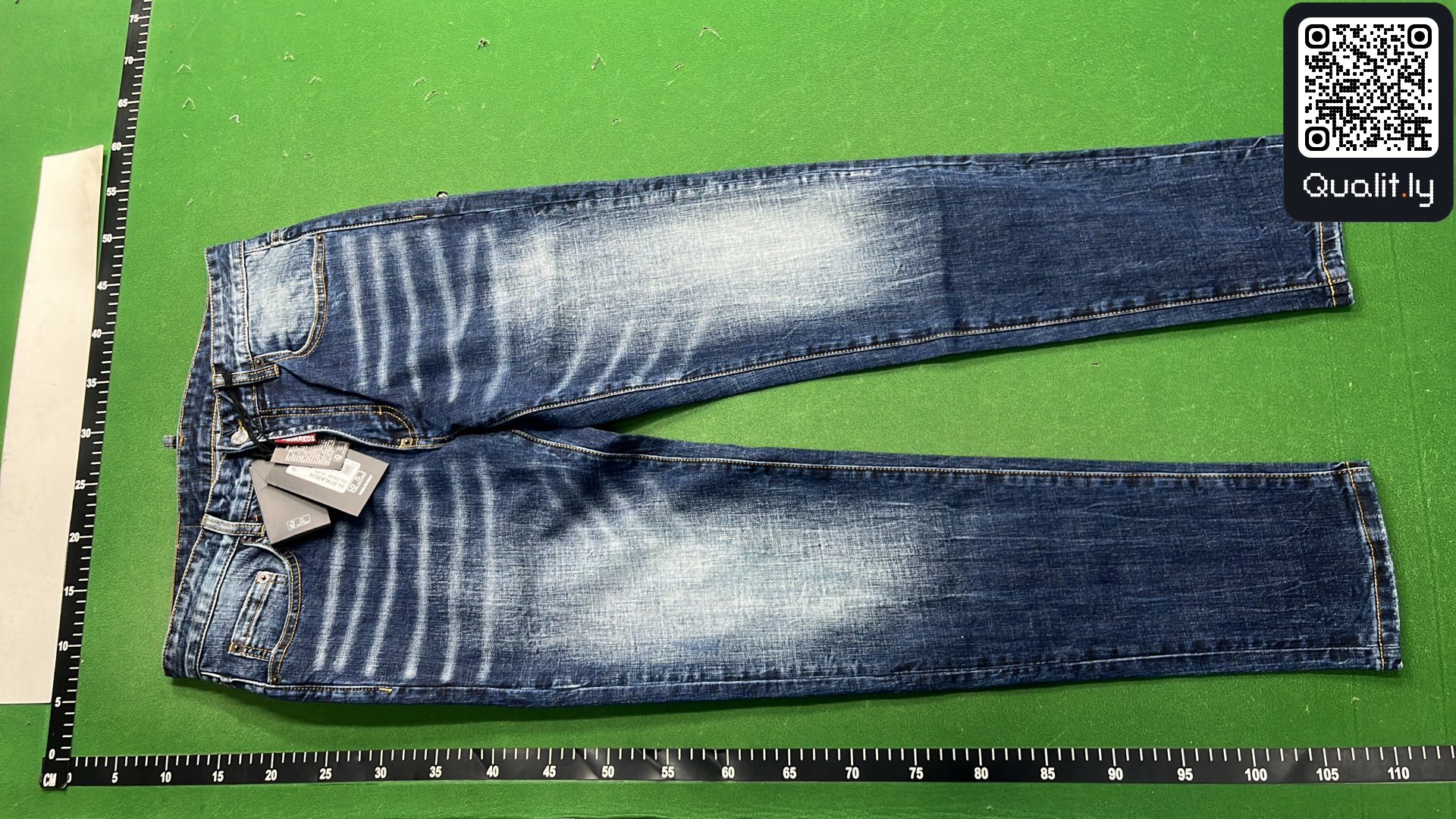 Jeans QC photo 2 of 20