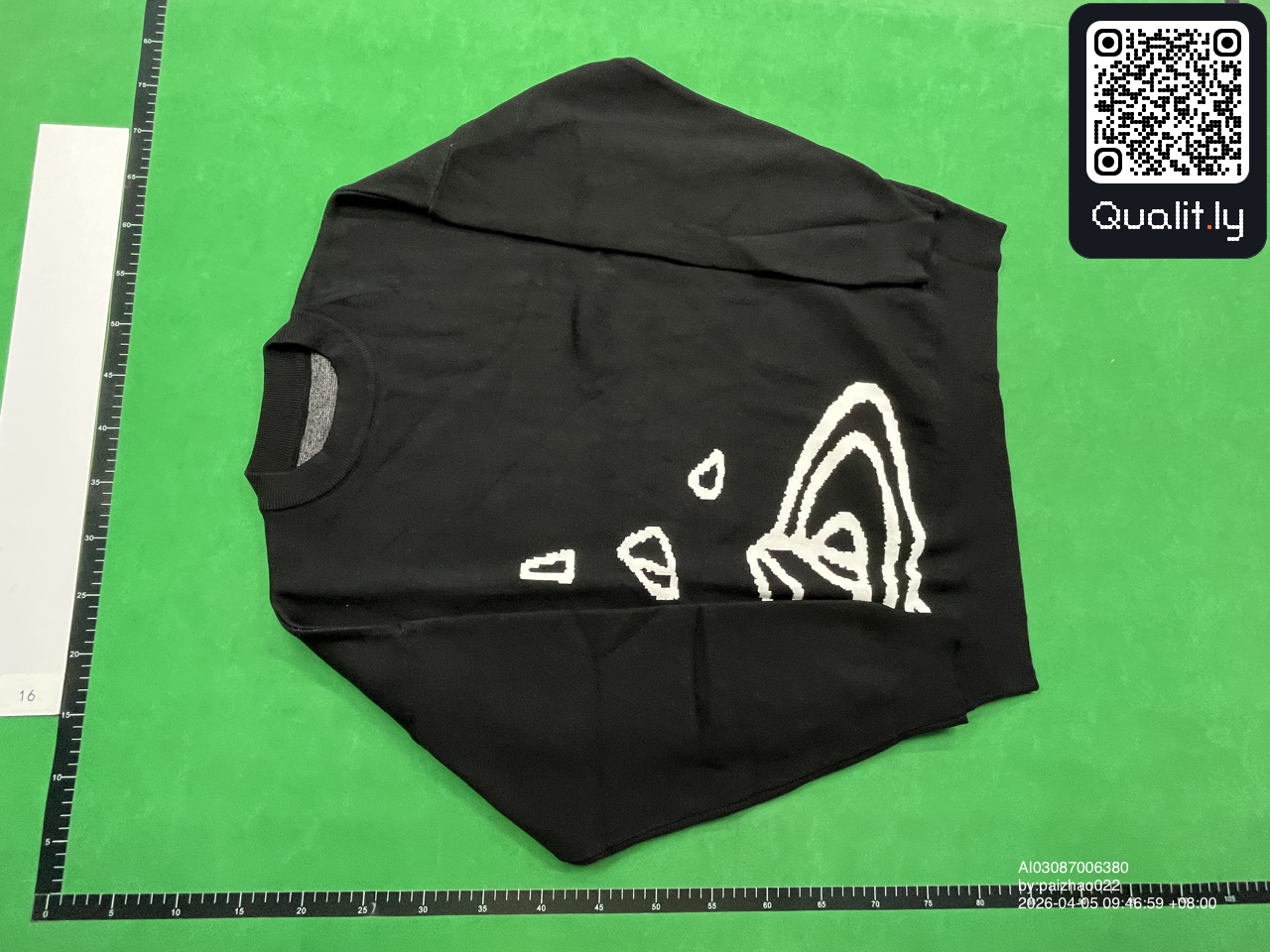 Sweater QC photo 3 of 12