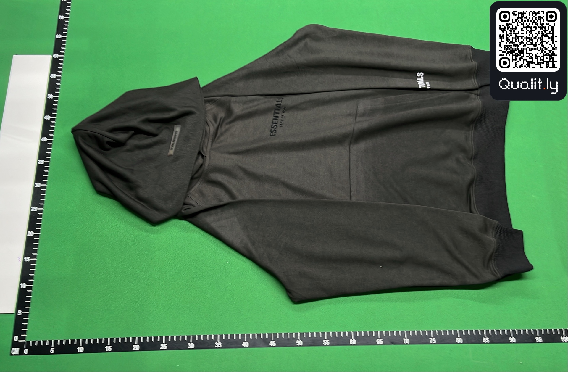 Sudadera — foto QC 2 de 4